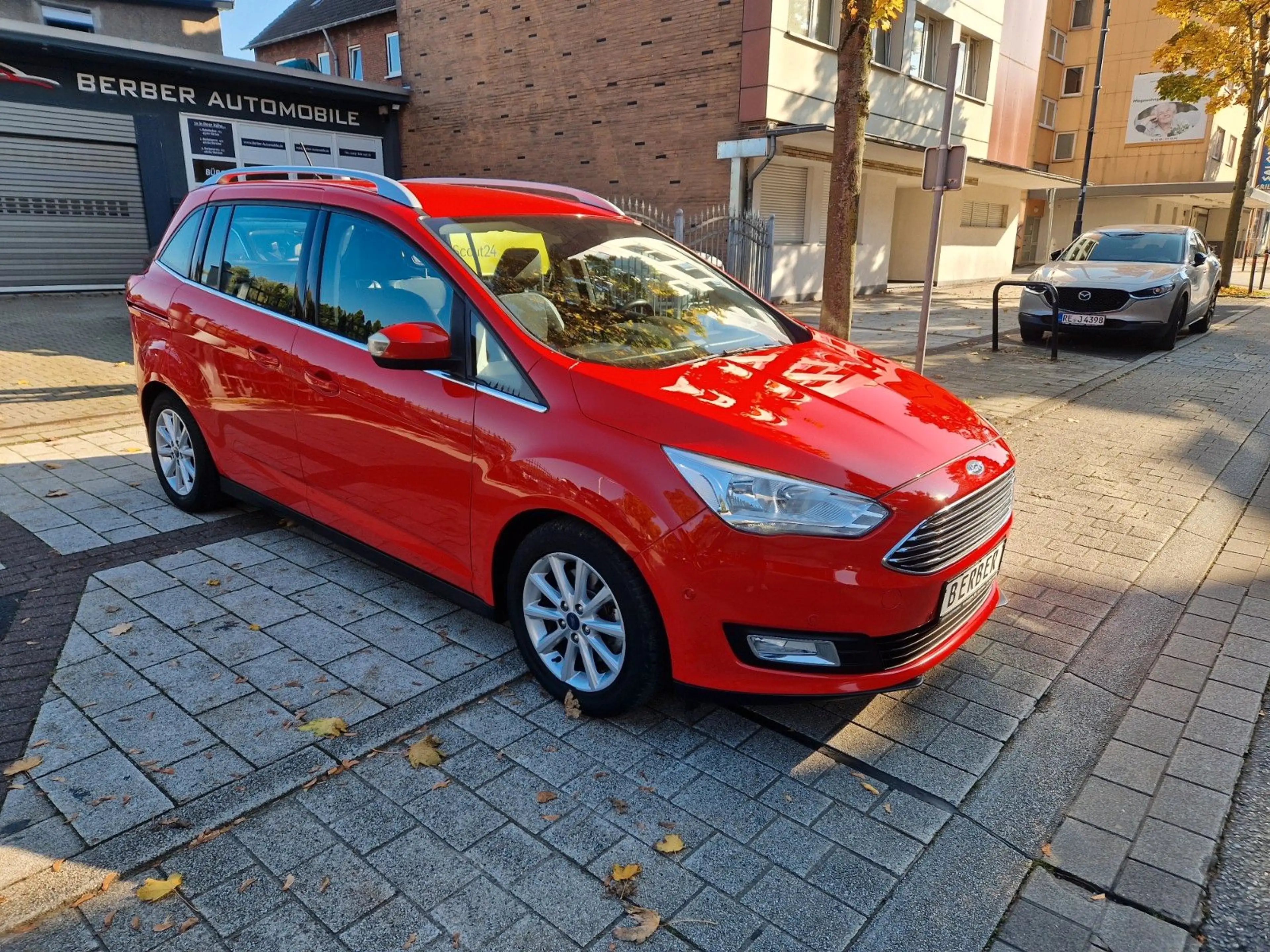 Ford Grand C-Max Grand C-MAX Titanium*Navi*Cam*Shz*Ahk*7-Sitzer — photo 3