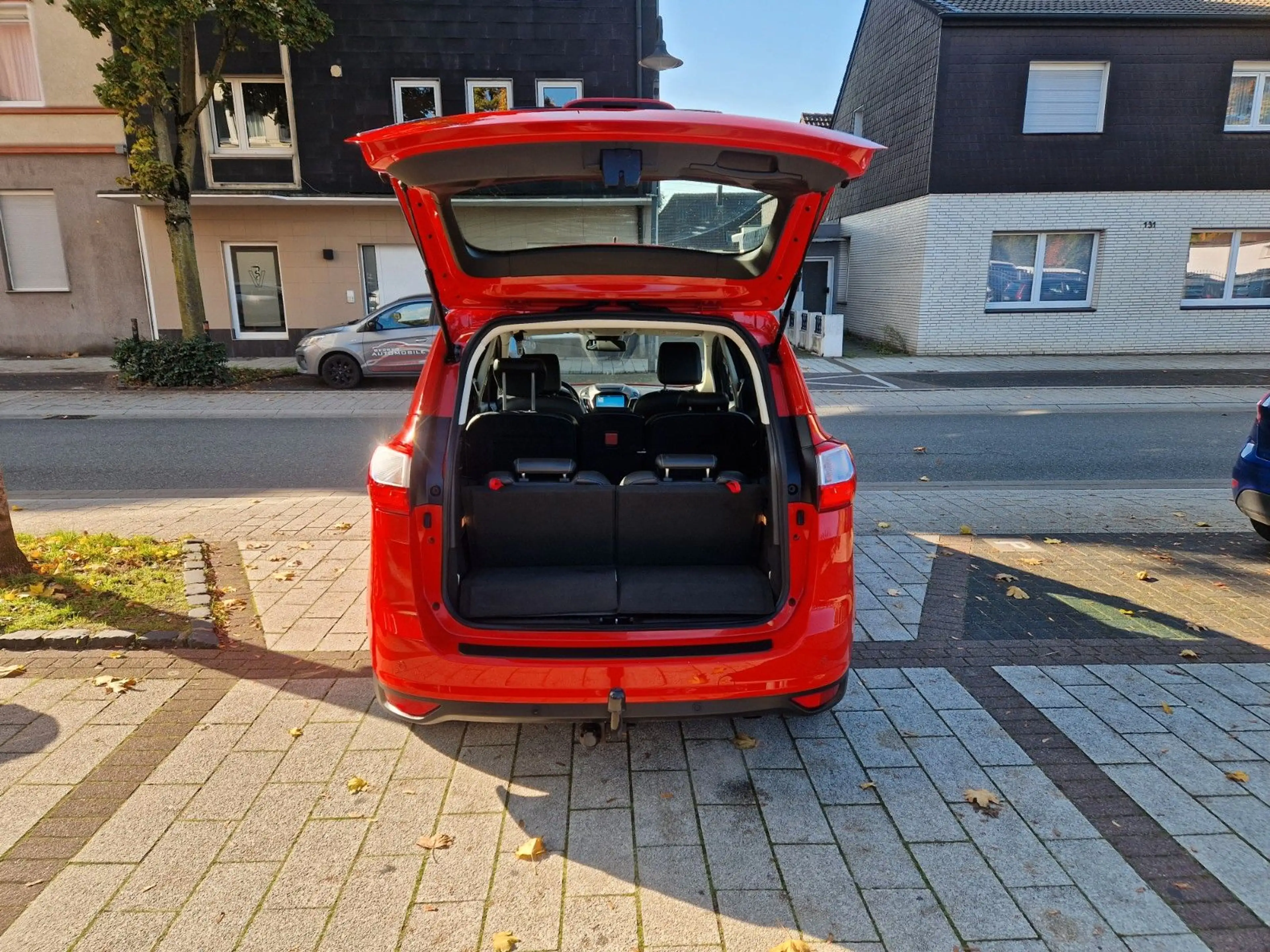 Ford Grand C-Max Grand C-MAX Titanium*Navi*Cam*Shz*Ahk*7-Sitzer — photo 10