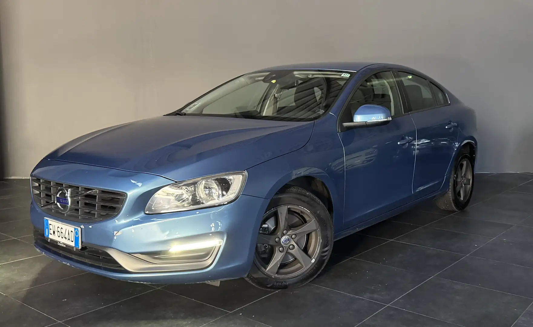 Volvo S60 2.0 CAMBIO AUTOMATICO ADATTA PER NEOPATENTATI - 2