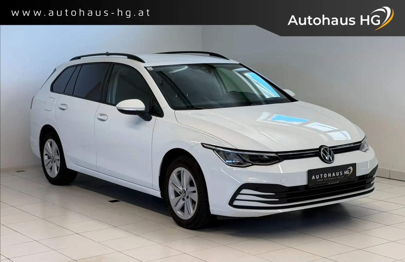 Volkswagen Golf VIII 2.0 TDI Life*AHK*ACC*AMBIENTE*LED* Weiß - 1