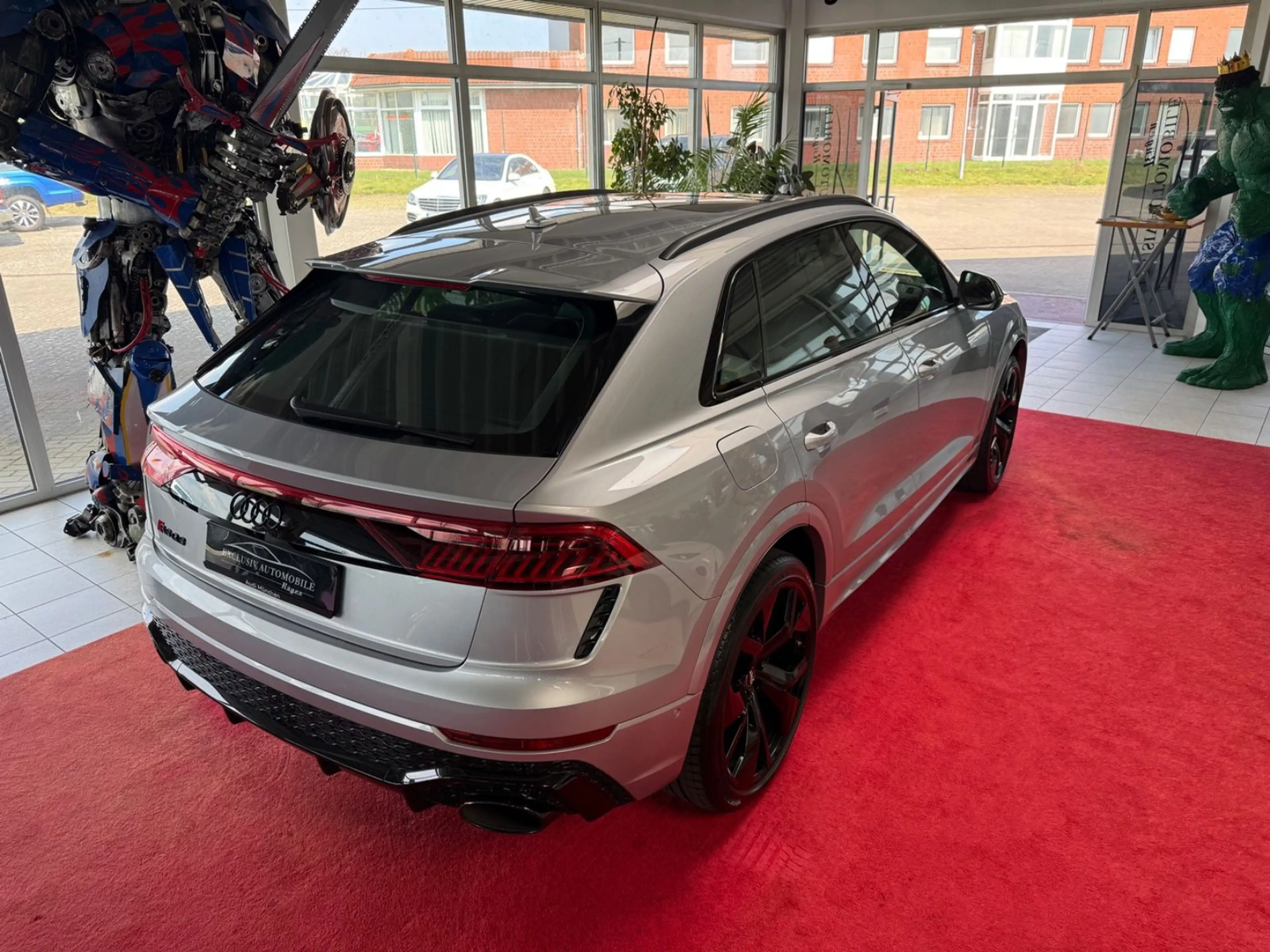 Audi RS Q8 4.0 TFSI Florettsilber Keramik B&O 305Km/H — photo 8