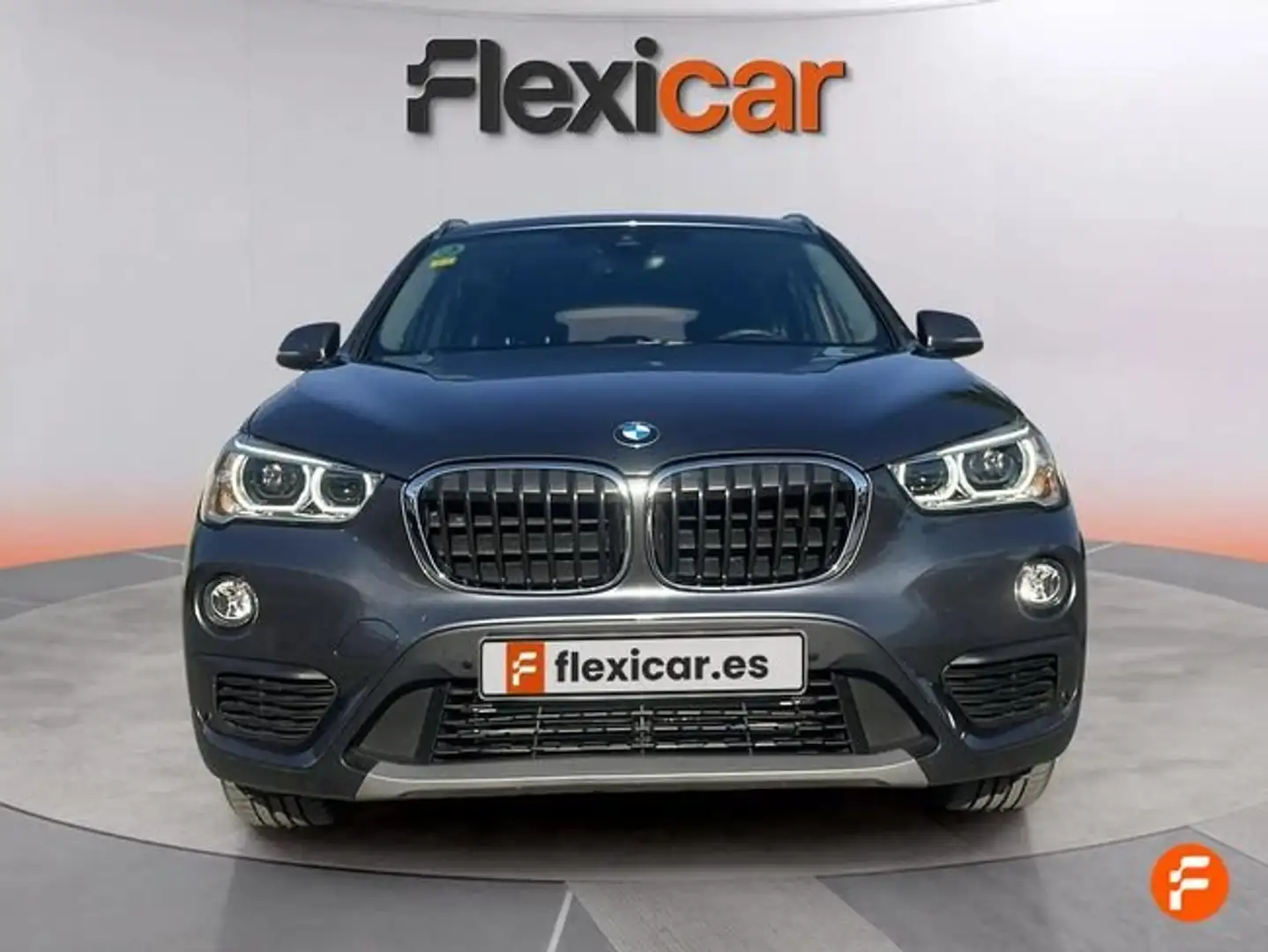 BMW X1 sDrive 18d Gris - 2