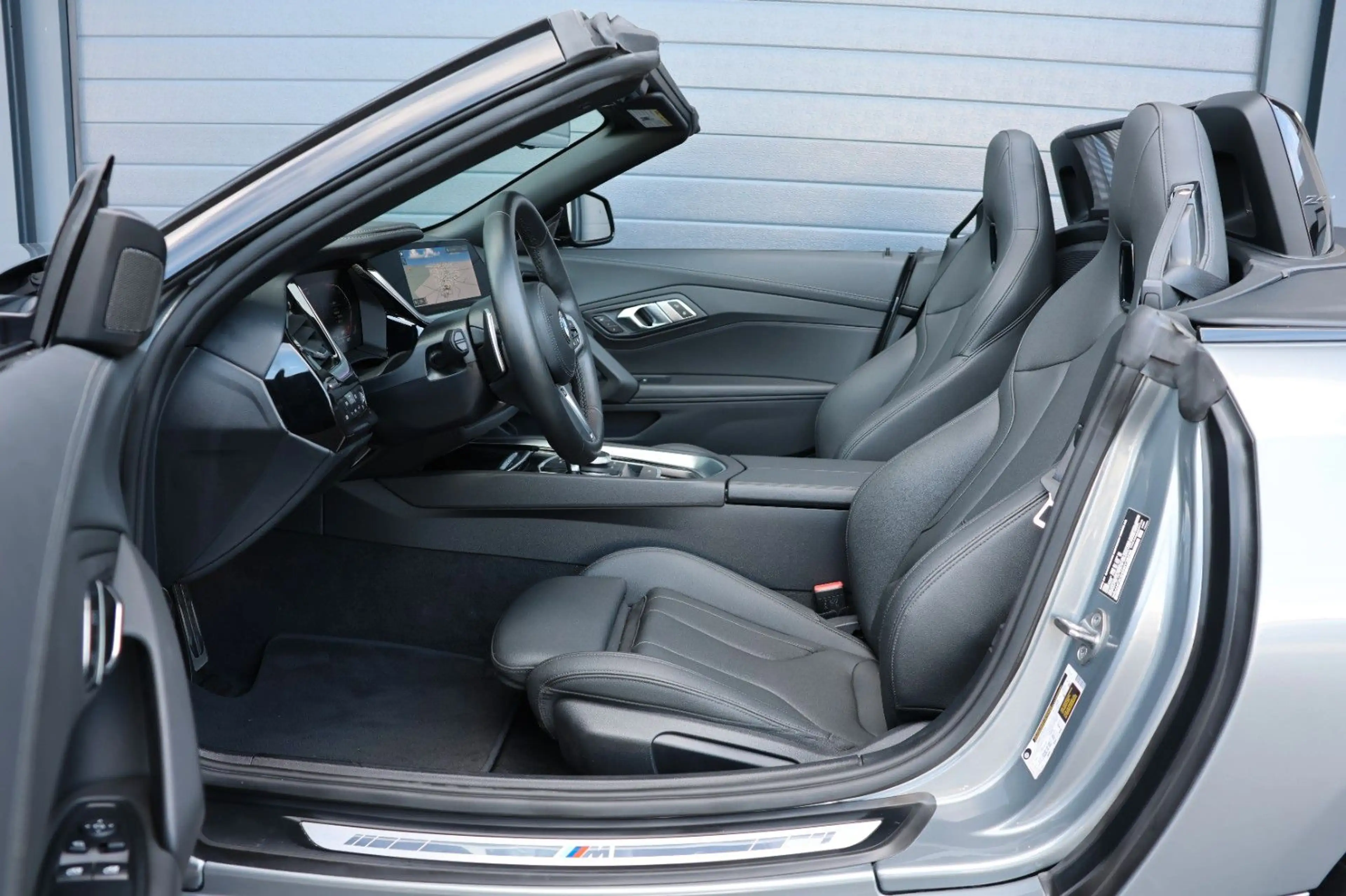 BMW Z4 sDrive30i M/HUD/APPLE/SHZ/LHZ/TOTW/KAMERA/R18 — photo 10