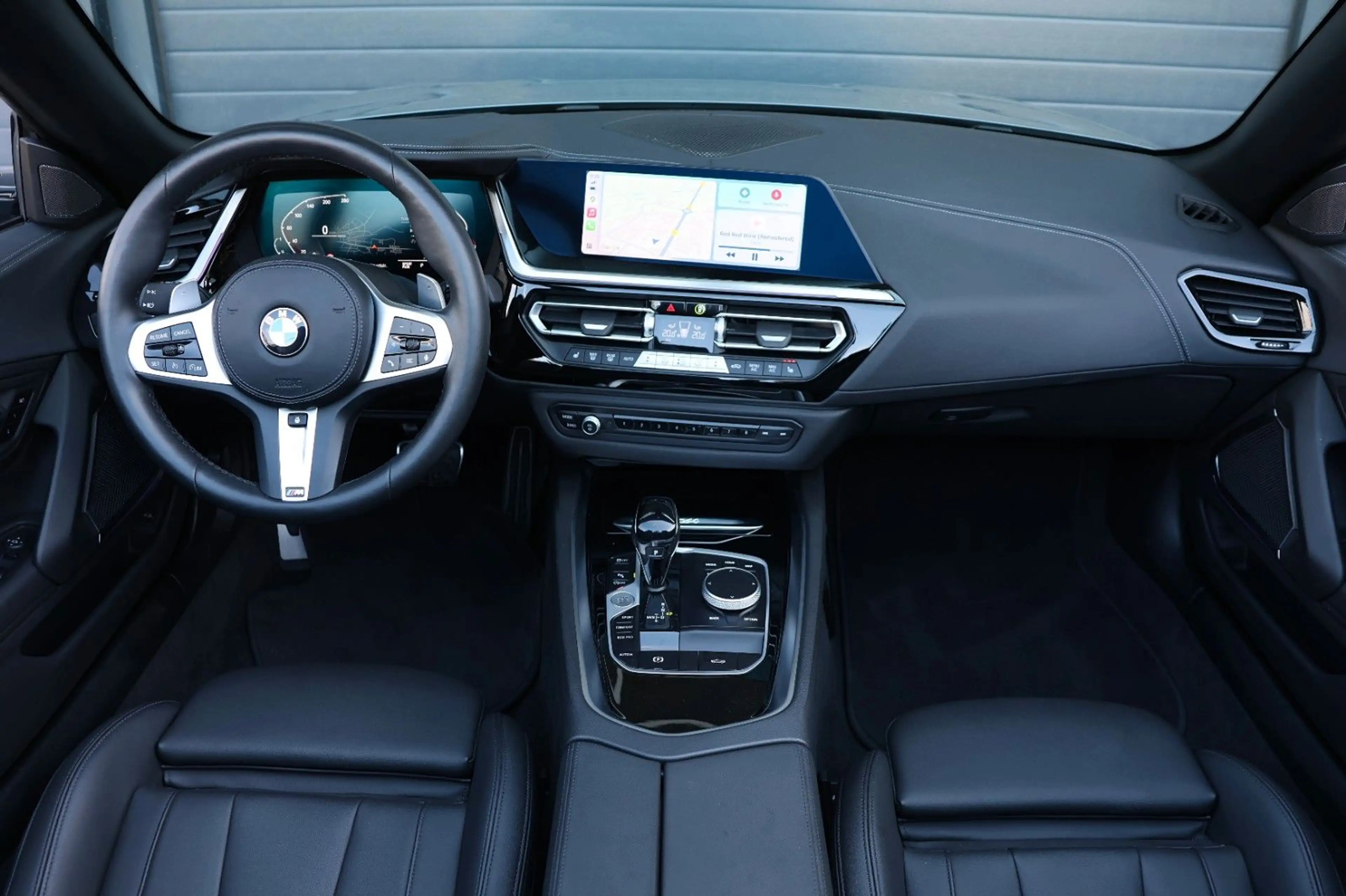 BMW Z4 sDrive30i M/HUD/APPLE/SHZ/LHZ/TOTW/KAMERA/R18 — photo 13