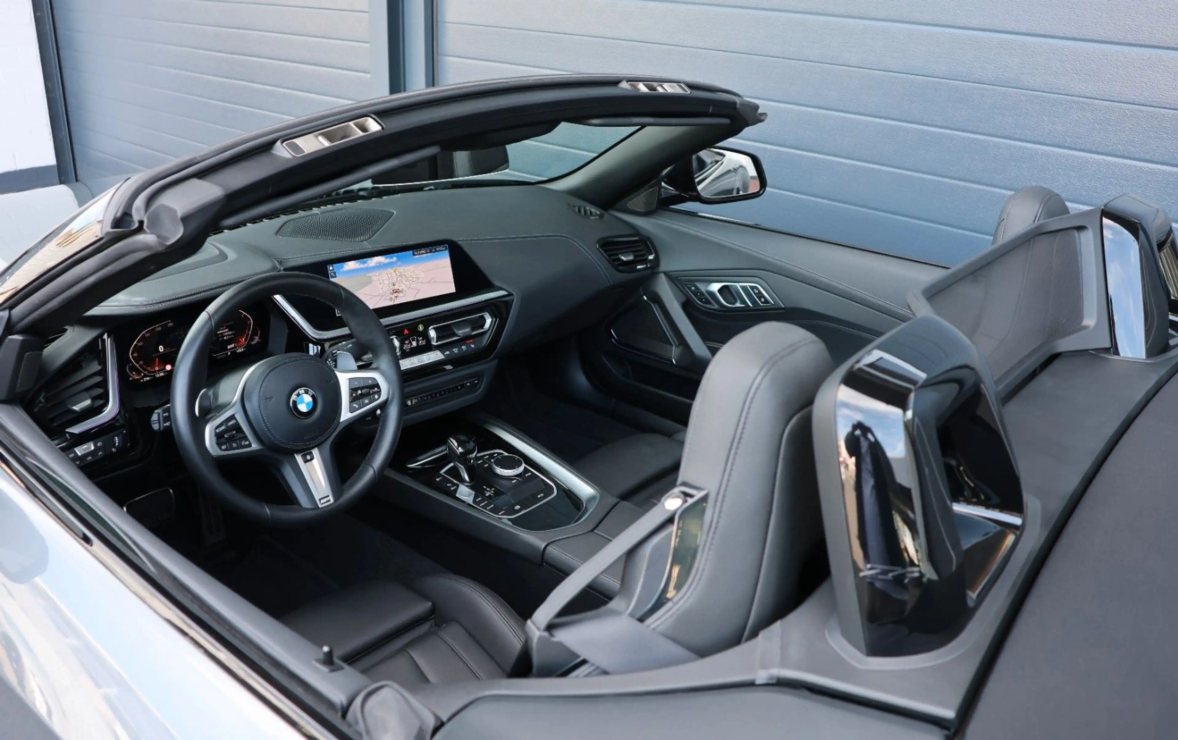 BMW Z4 sDrive30i M/HUD/APPLE/SHZ/LHZ/TOTW/KAMERA/R18 — photo 11