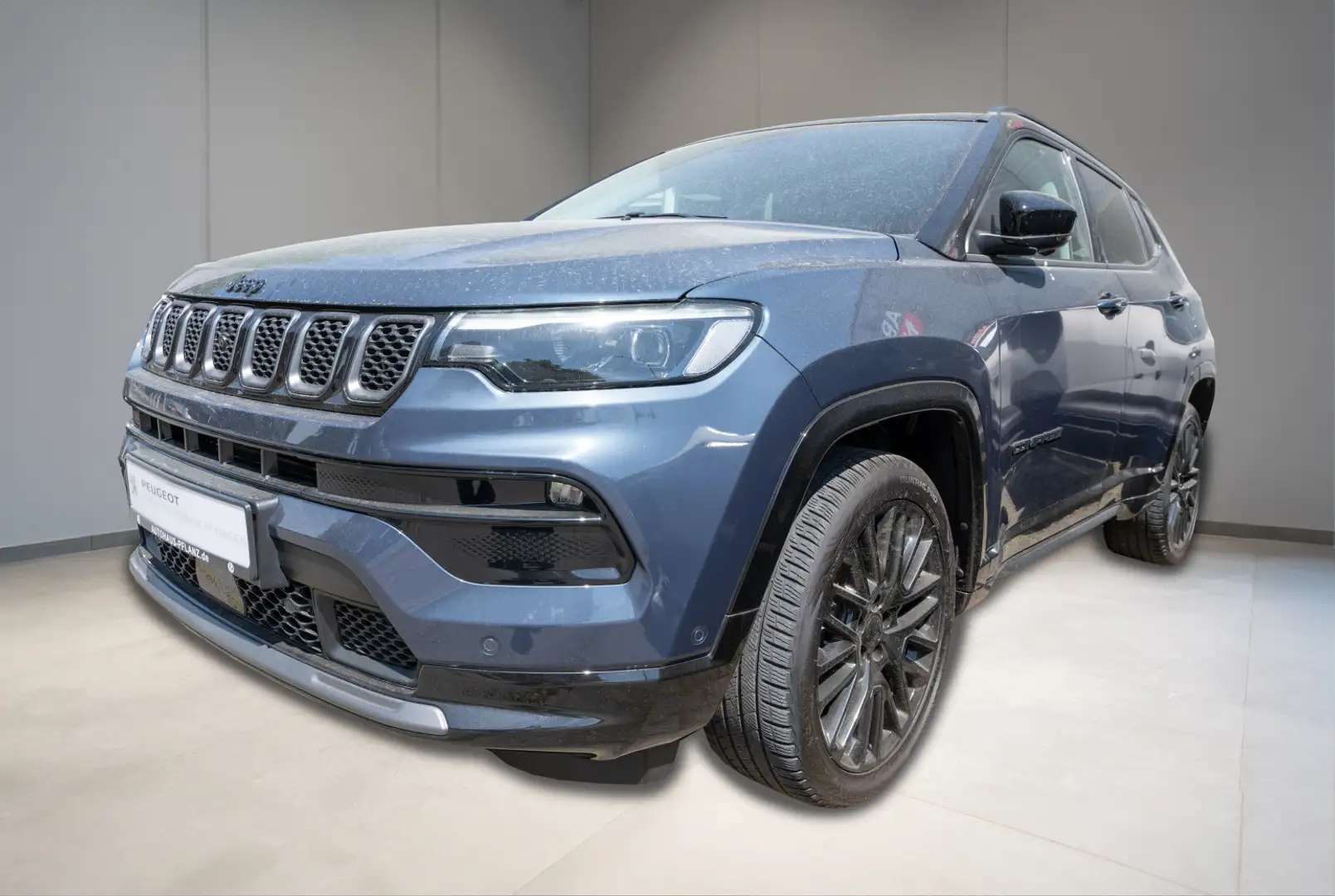 Jeep Compass S Mild-Hybrid FWD 1.5 MultiAir 130 EAT7 Blau - 1