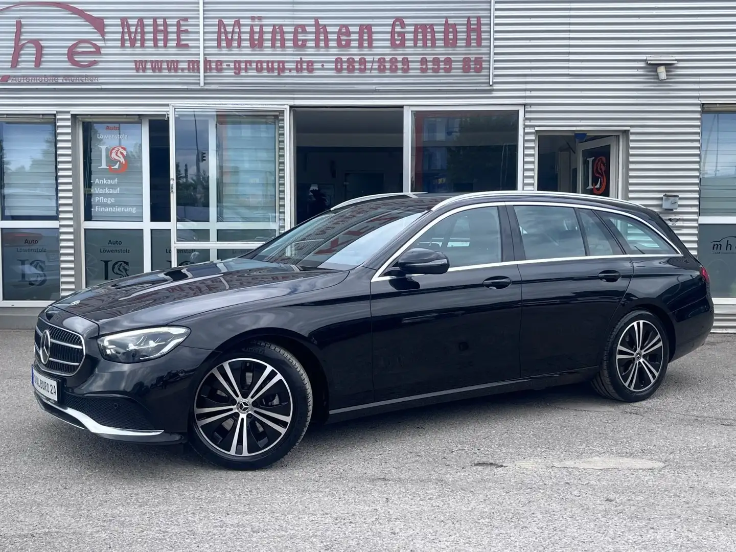 Mercedes-Benz E 220 d T 9G-Tronic Avantgarde|Kamera|Distronic + Noir - 1