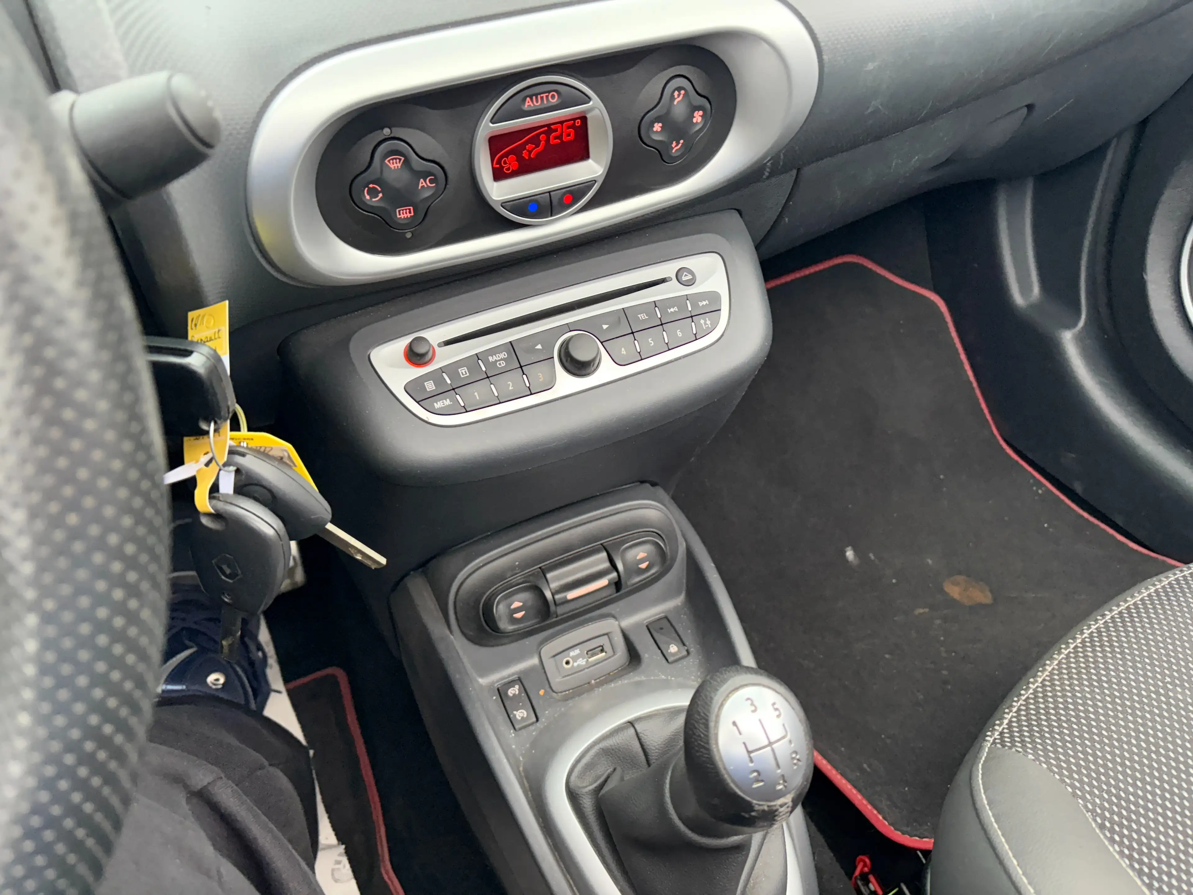Renault Wind 1.2 TCe Exception - GARANTIE 1AN - — photo 4