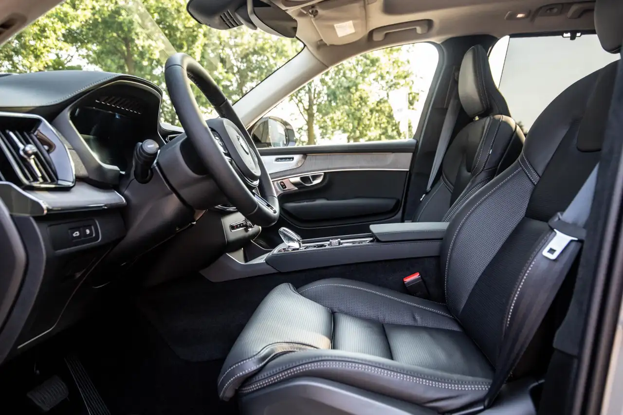 Volvo XC90 2.0 T8 Plug-in hybrid AWD Ultra Dark Exec. Ed., миниатюра 6