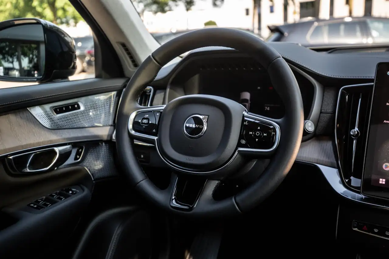 Volvo XC90 2.0 T8 Plug-in hybrid AWD Ultra Dark Exec. Ed., миниатюра 5