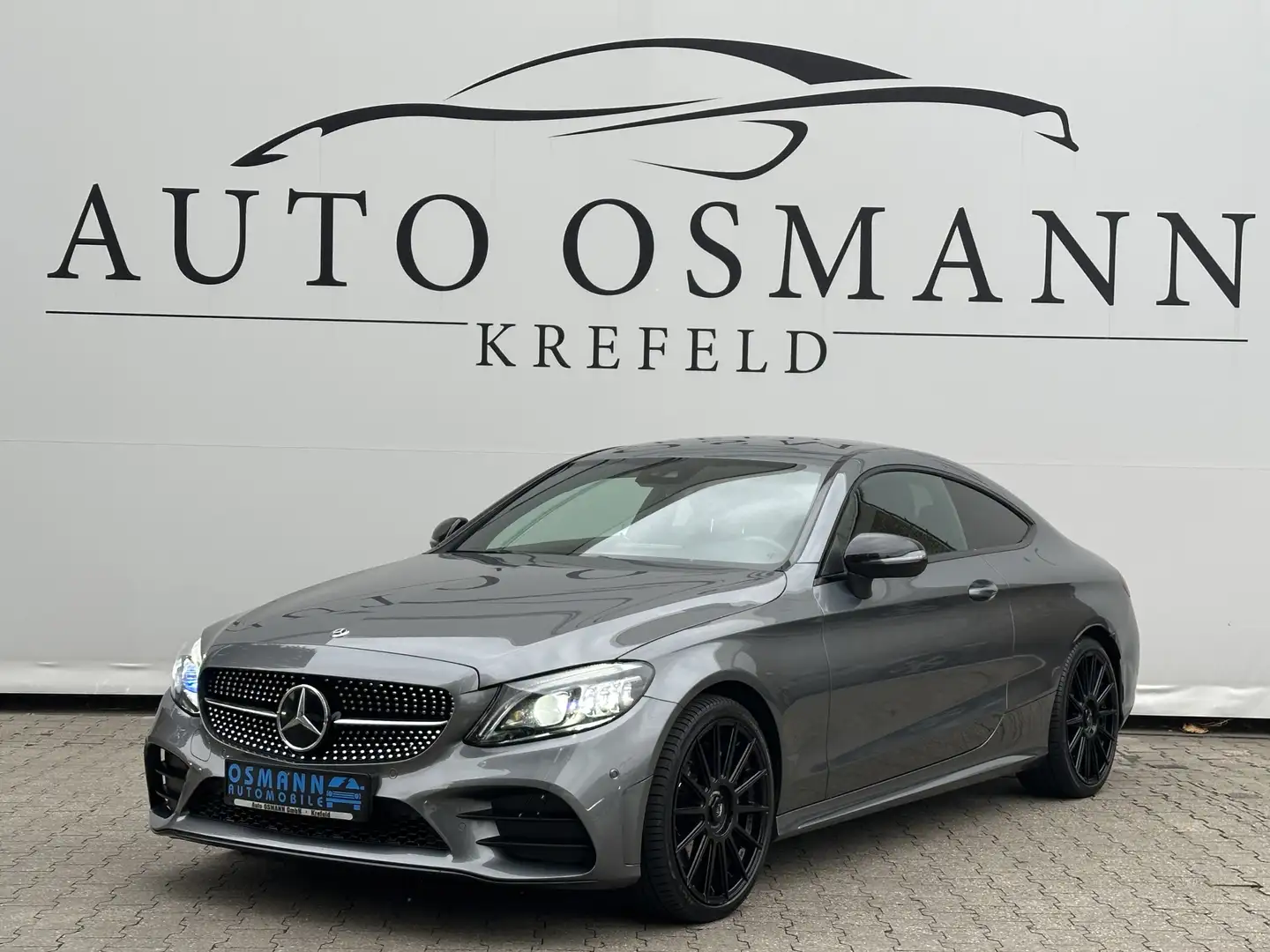 Mercedes-Benz C 300 Coupe 9G-TRONIC AMG Line   DigitalTacho Grijs - 1