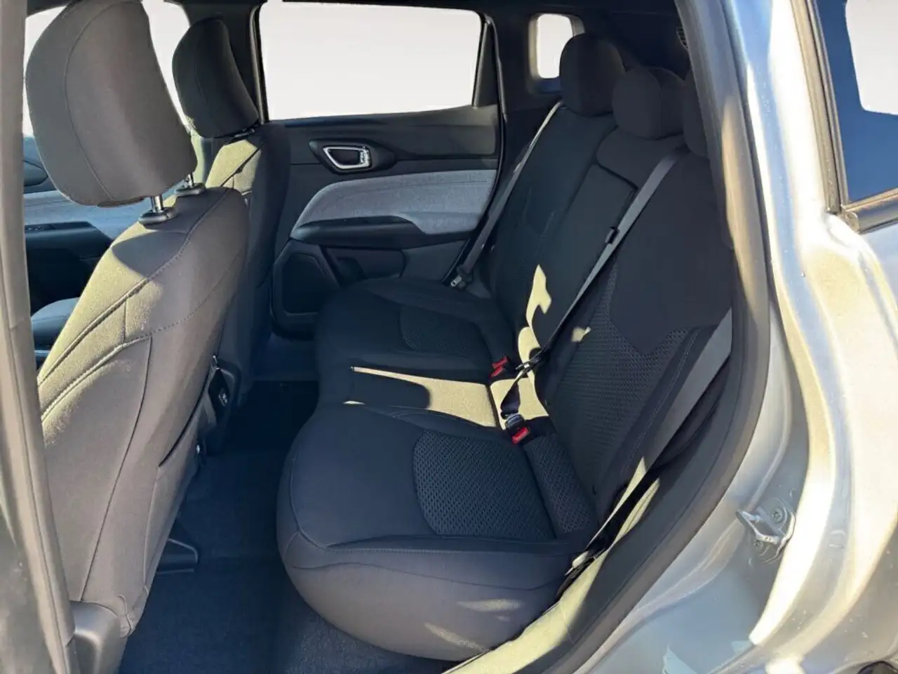 Jeep Compass photo Jeep Compass