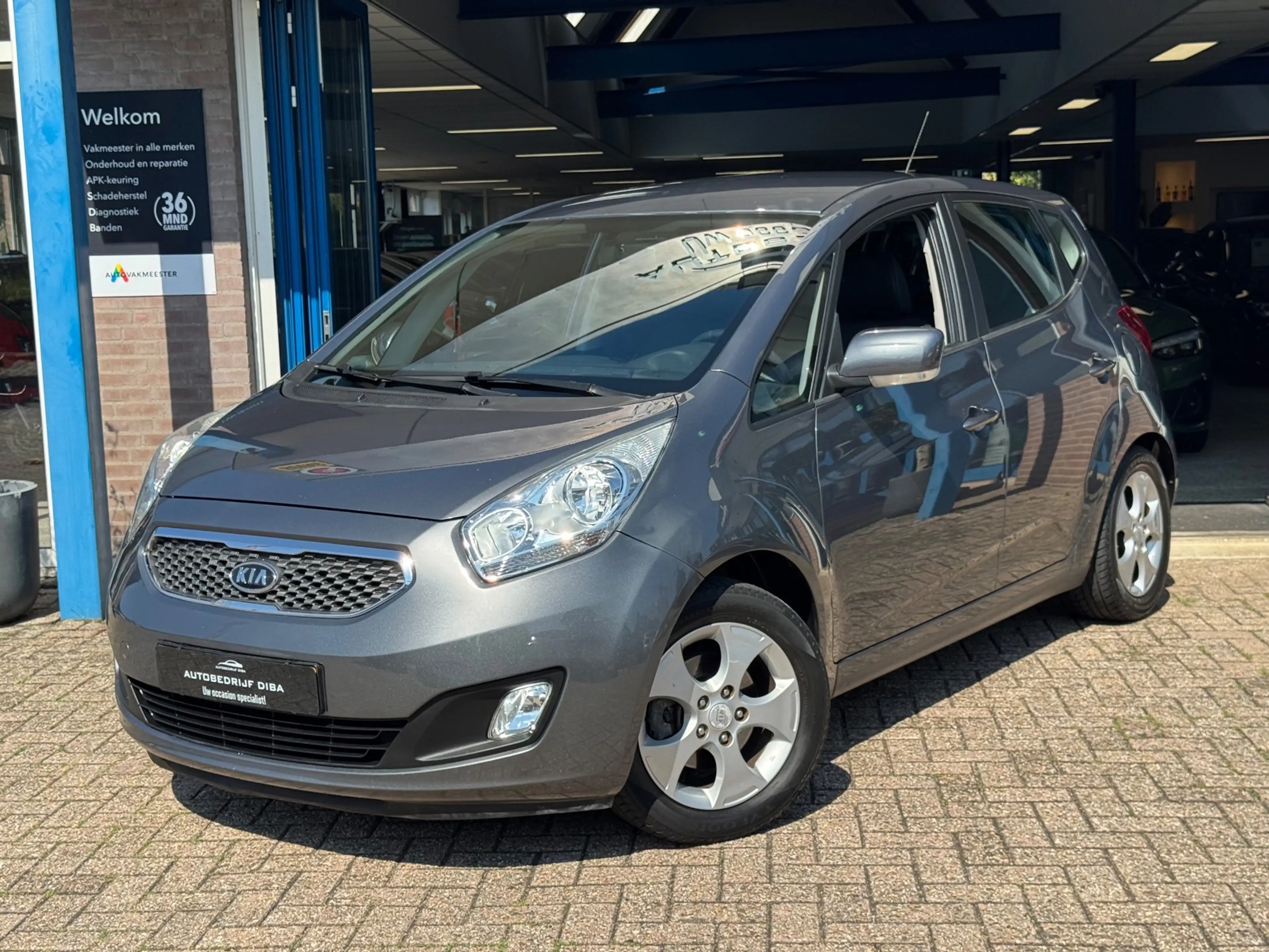 Kia Venga 1.6 CVVT X-ecutive 2010 AUT CLIMA NAP — photo 2