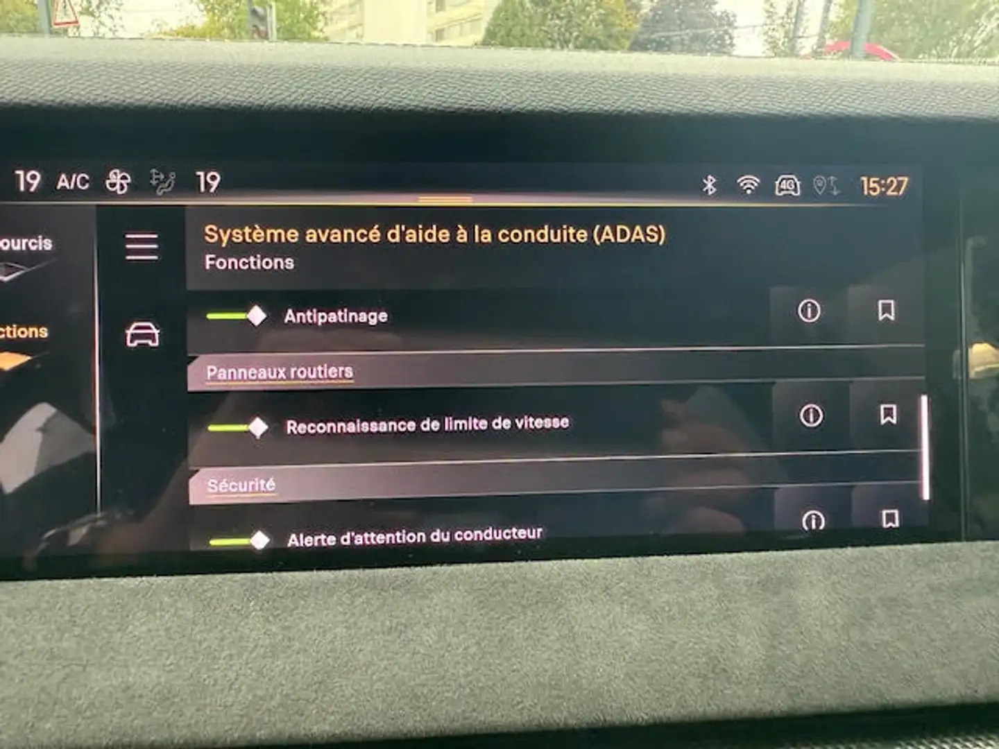 DS Automobiles DS 4 DS4 CROSSBACK BLUE HDI 130 PERFORMANCE LINE EAT8 Blanc - 2