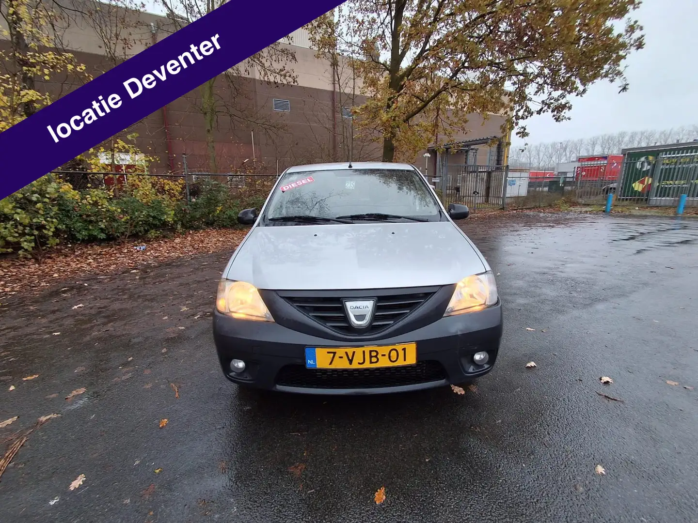 Dacia Logan 1.5 dCi LEUKE AUTO RIJDT EN SCHAKELT GOED Stříbrná - 2