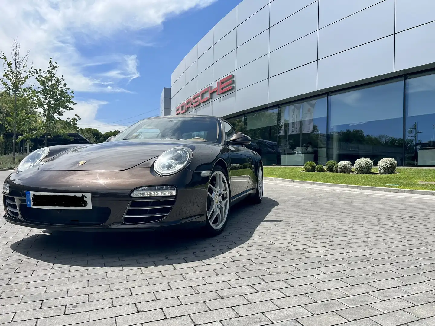 Porsche 911 3.6 Carrera 2 Cabrio Tiptronic - 2