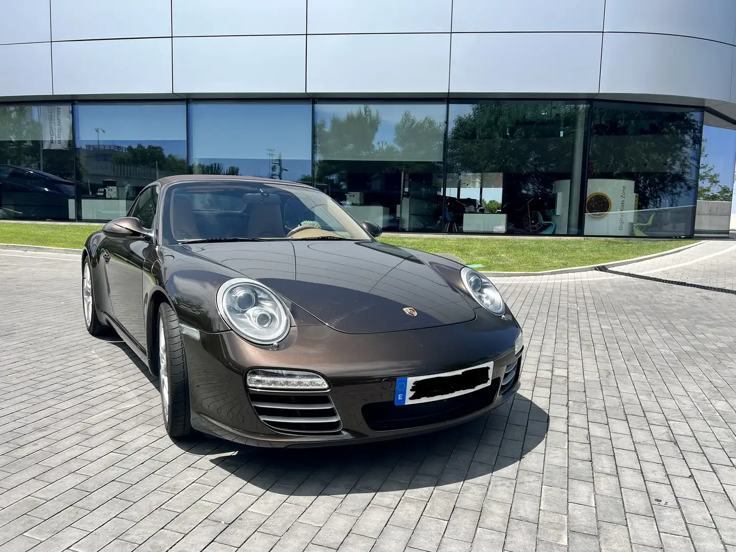 Porsche 911 3.6 Carrera 2 Cabrio Tiptronic - 1