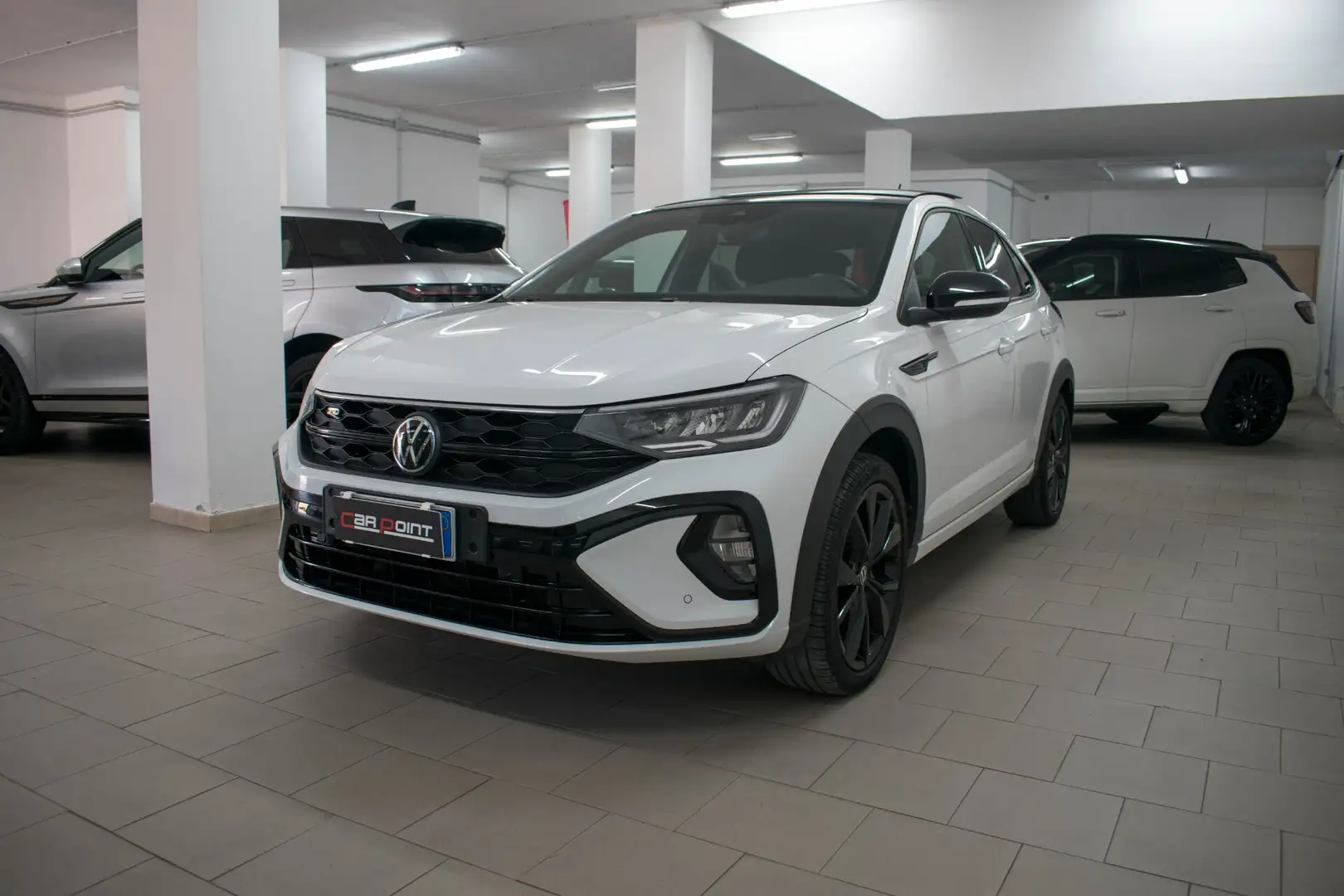 Volkswagen Taigo 1.0 TSI 110 CV R-Line Blanc - 2