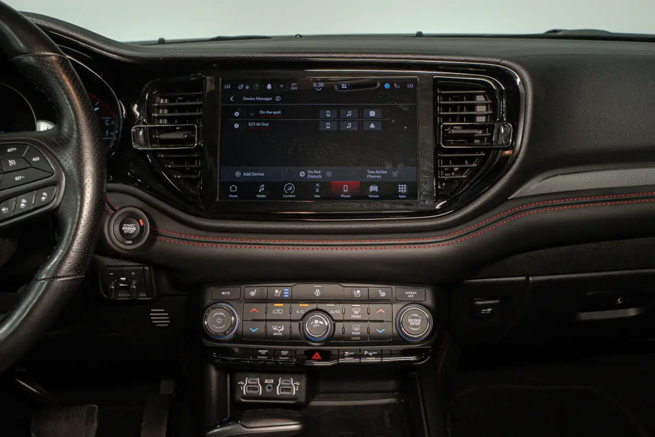 Dodge Durango снимка Dodge Durango