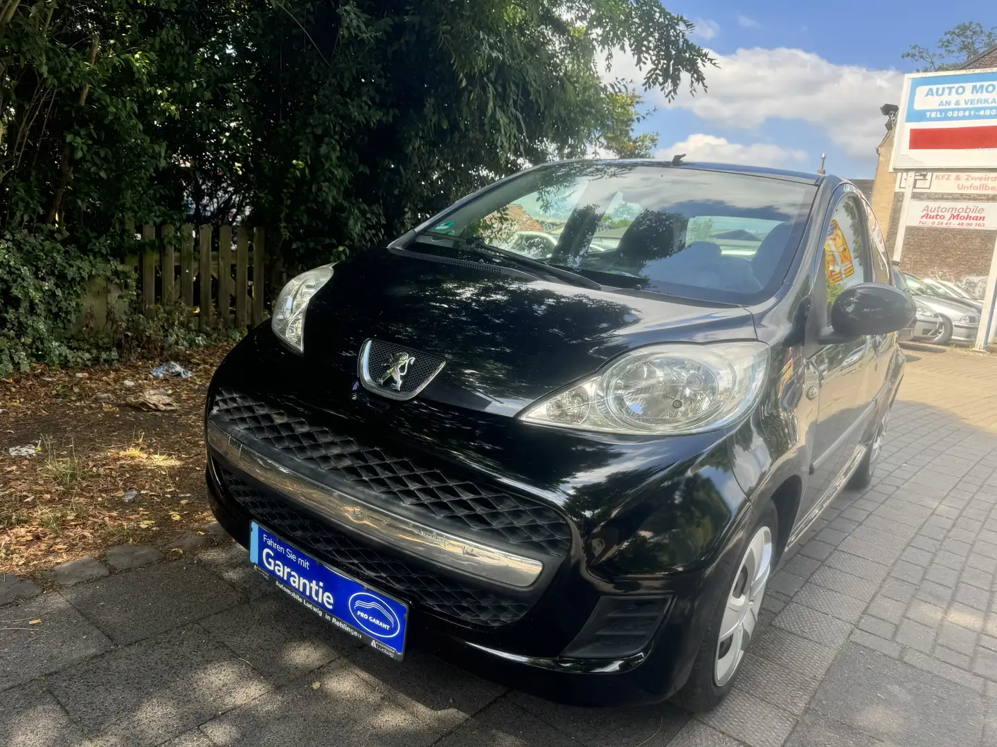 Peugeot 107 70 2-Tronic Filou Noir - 2