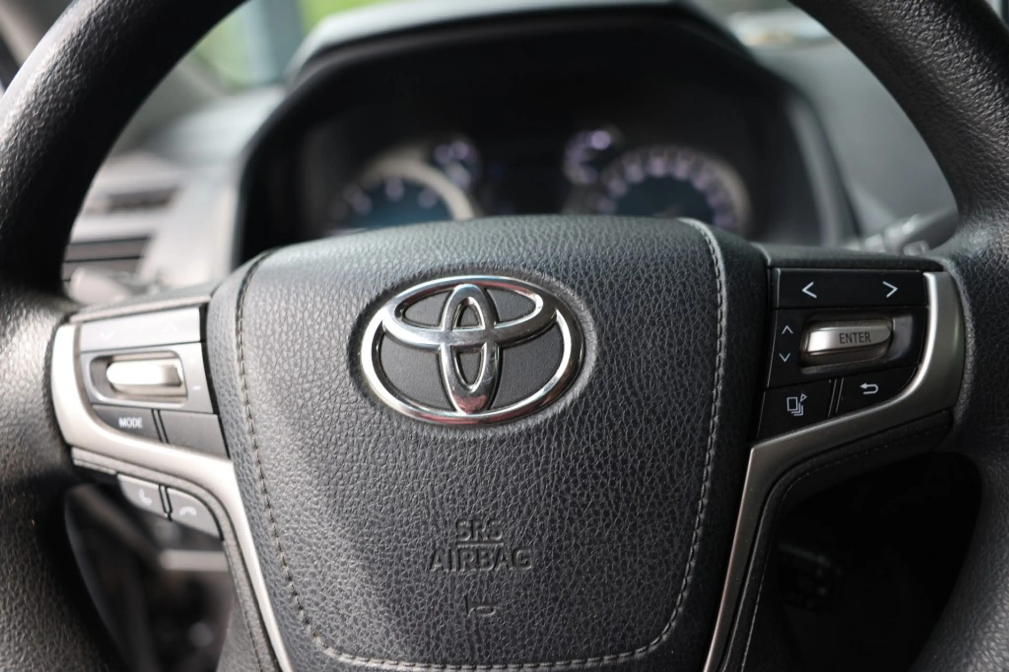 Toyota Land Cruiser 2.8D-4D 3DRS COMFORT A/T VAN — photo 15