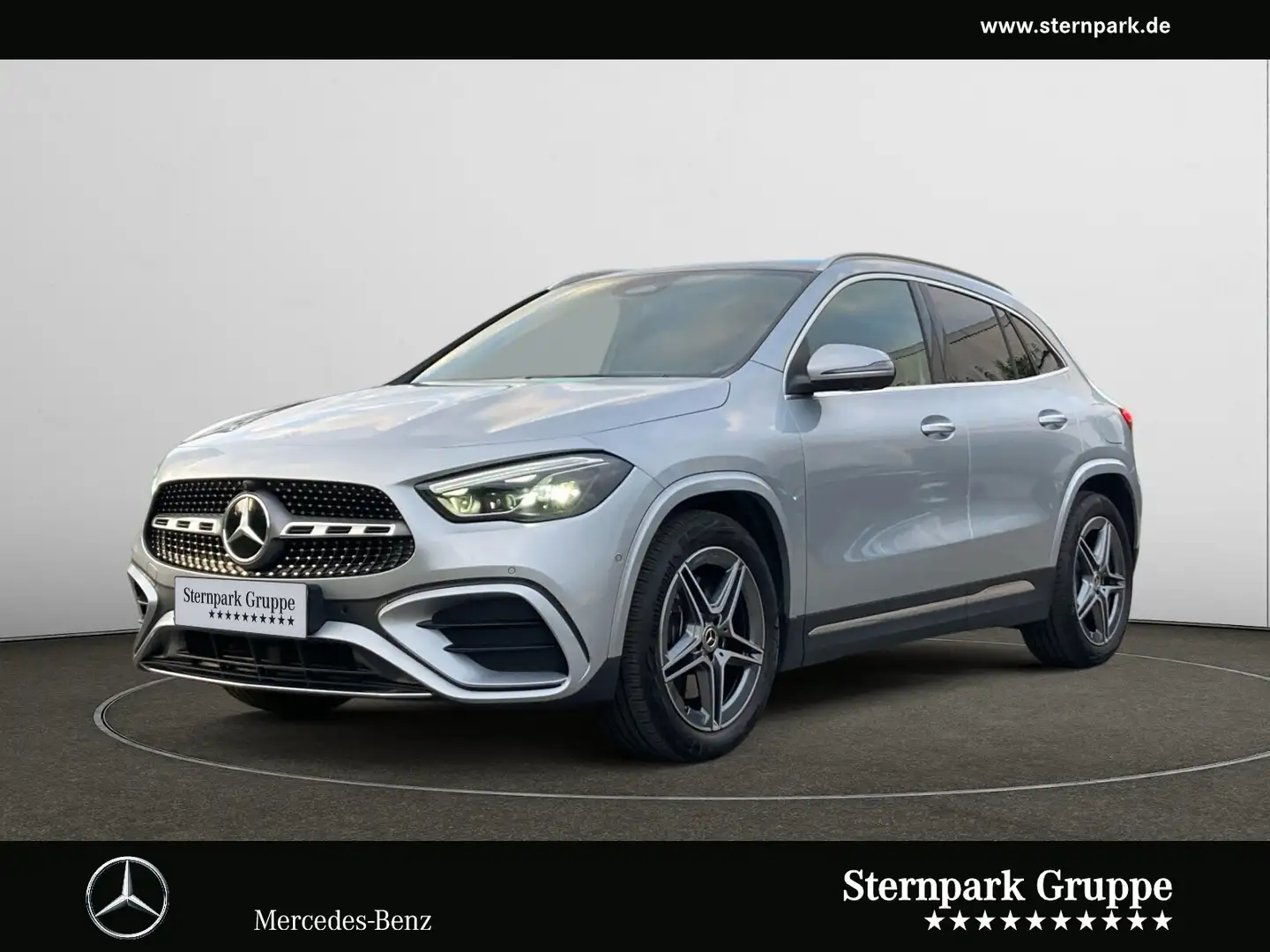 Mercedes-Benz GLA 250 GLA 250 4M AMG +AHK+Panorama+Sound+Keyless+360°+ Silber - 1