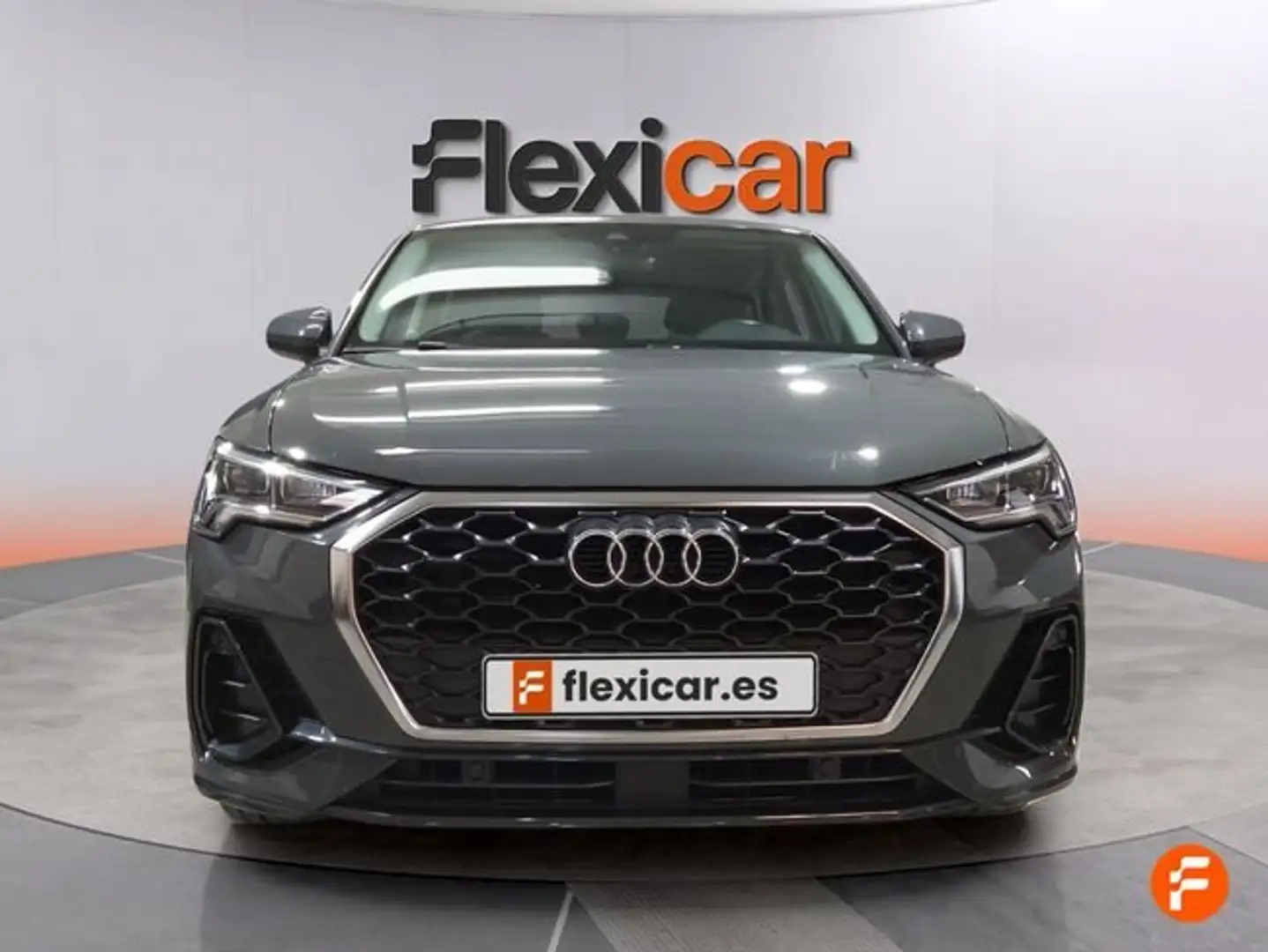 Audi Q3 35 TDI Advanced S tronic 110kW Gris - 2