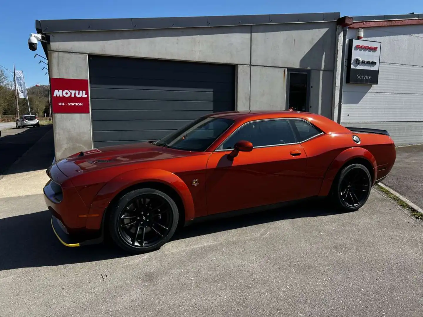 Dodge Challenger 6.4 Scatpack Widebody LAST CALL Orange - 1
