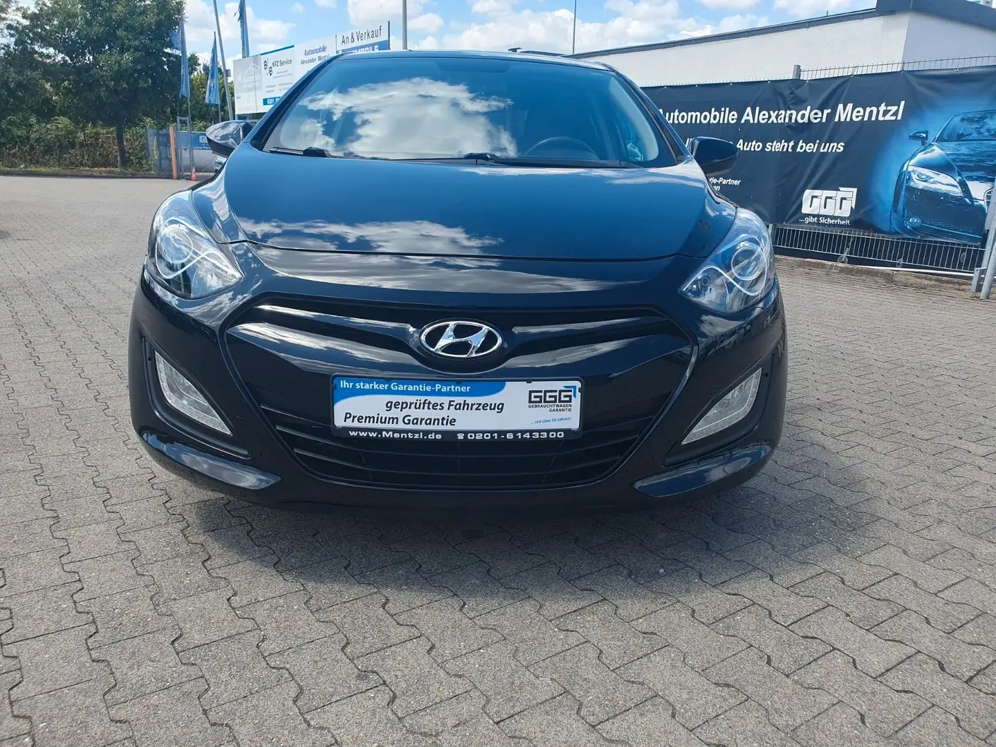 Hyundai i30 1.4 GARANTIE KLIMAANLAGE ALUFELGEN TÜV NEU Noir - 2