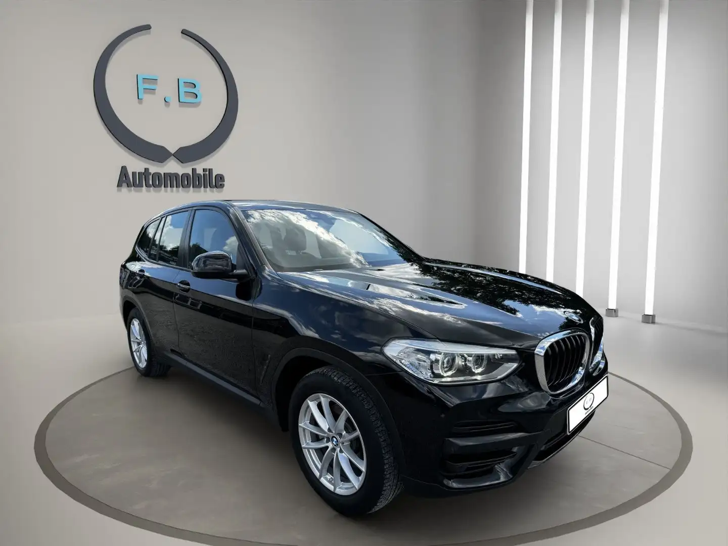 BMW X3 xDrive 20 d Advantag/HEAD-UP/STHZ/LKHZ/UVM Noir - 1