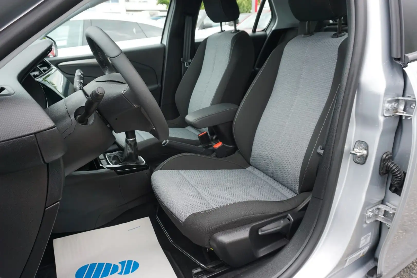 Opel Corsa F Facelift *Navi-App*PDC*Kamera*Sitzheiz.* Plateado - 2