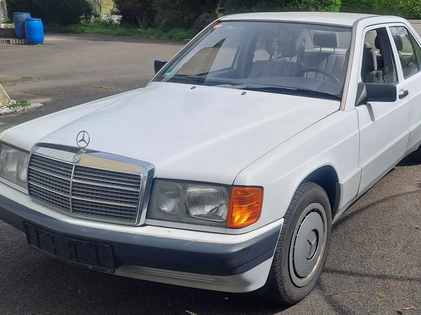 Mercedes-Benz 190 D Blanc - 1