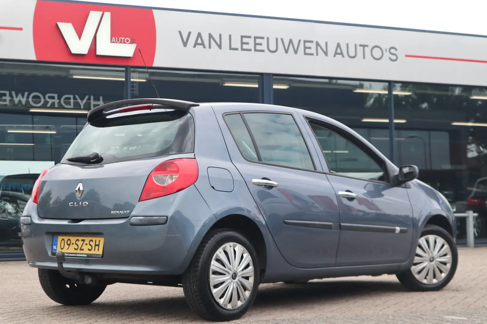 Renault Clio 1.2-16V Authentique | Trekhaak | 5-deurs | Apk 20- Blau - 2