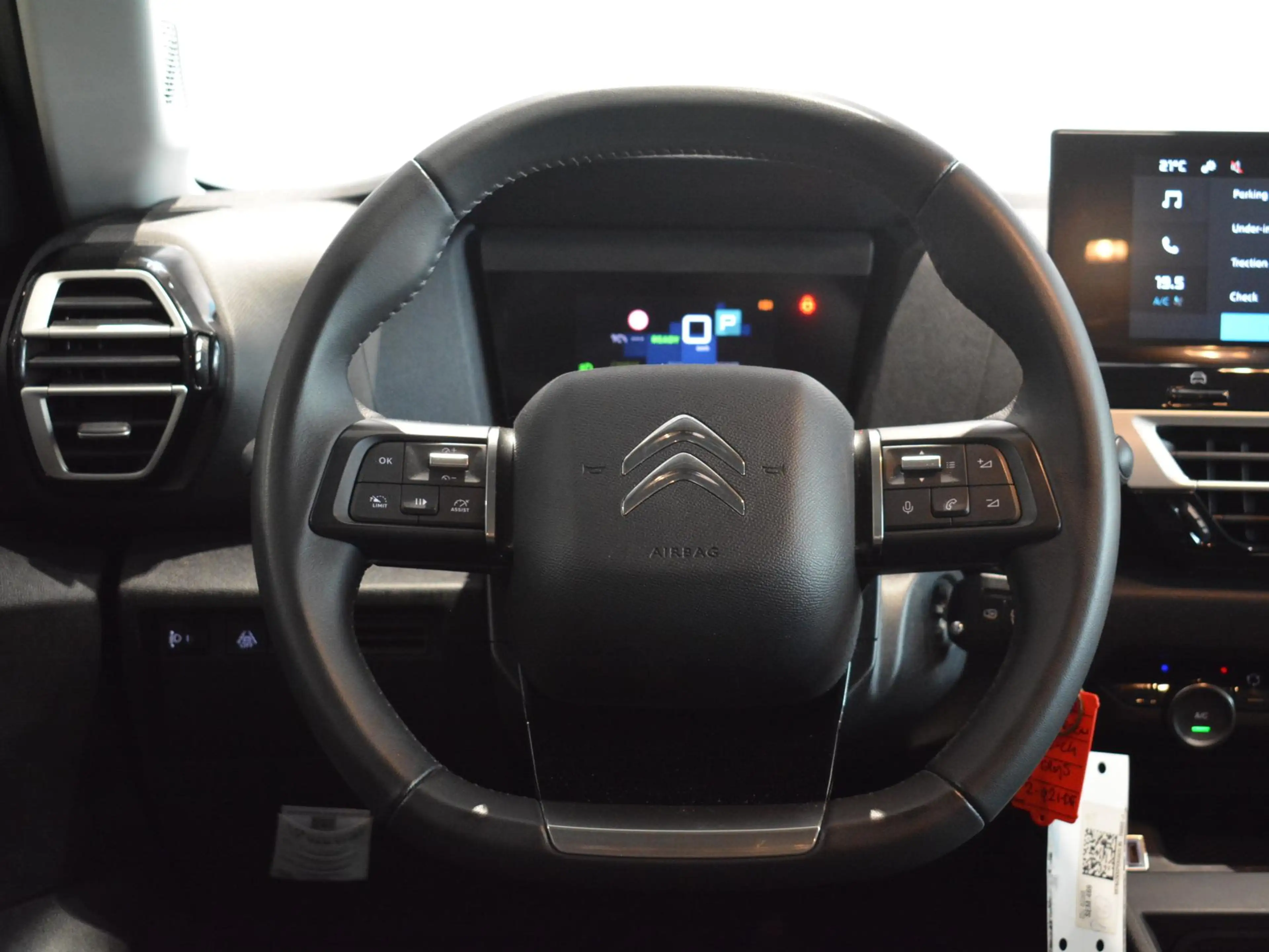 Citroen E-C4 Electric You 50 kWh | Ambiance Urban Grey Comfort Seats | A — photo 7