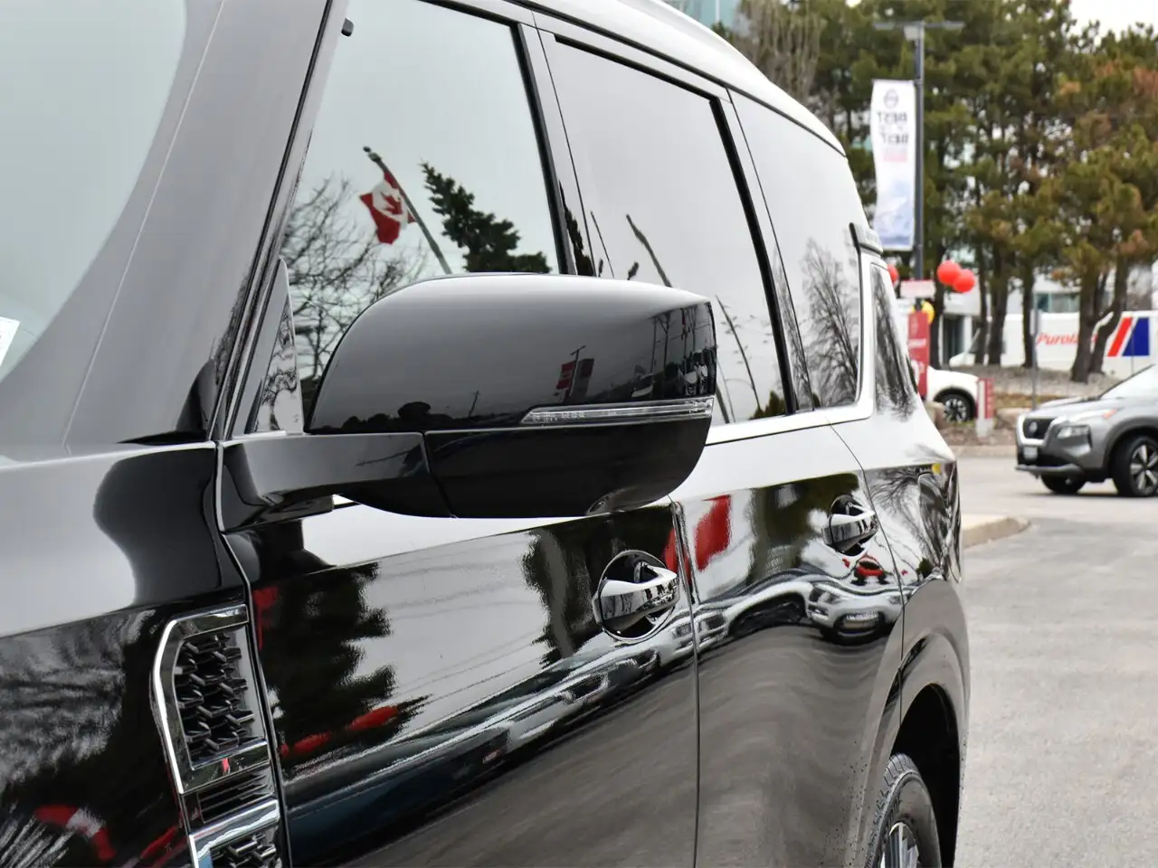 Nissan Armada снимка Nissan Armada