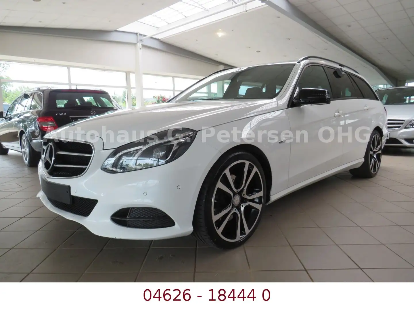Mercedes-Benz E 220 T CDI * 4M*Night-P*LED ILS*LM 19 Zoll*GHSD Weiß - 1