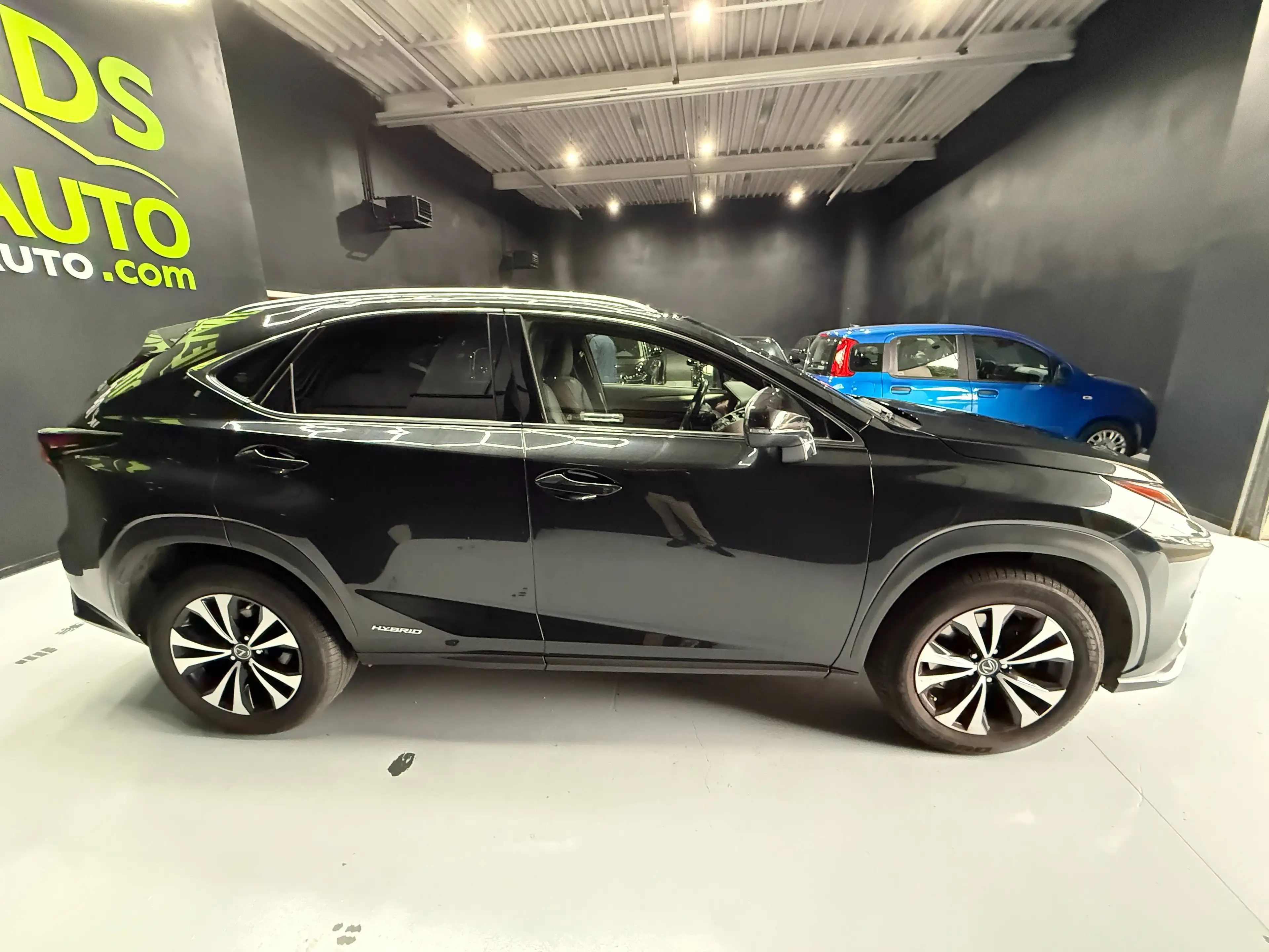 Lexus NX 300h NX 300h 2.5i AWD Black Line GARANTIE — photo 5