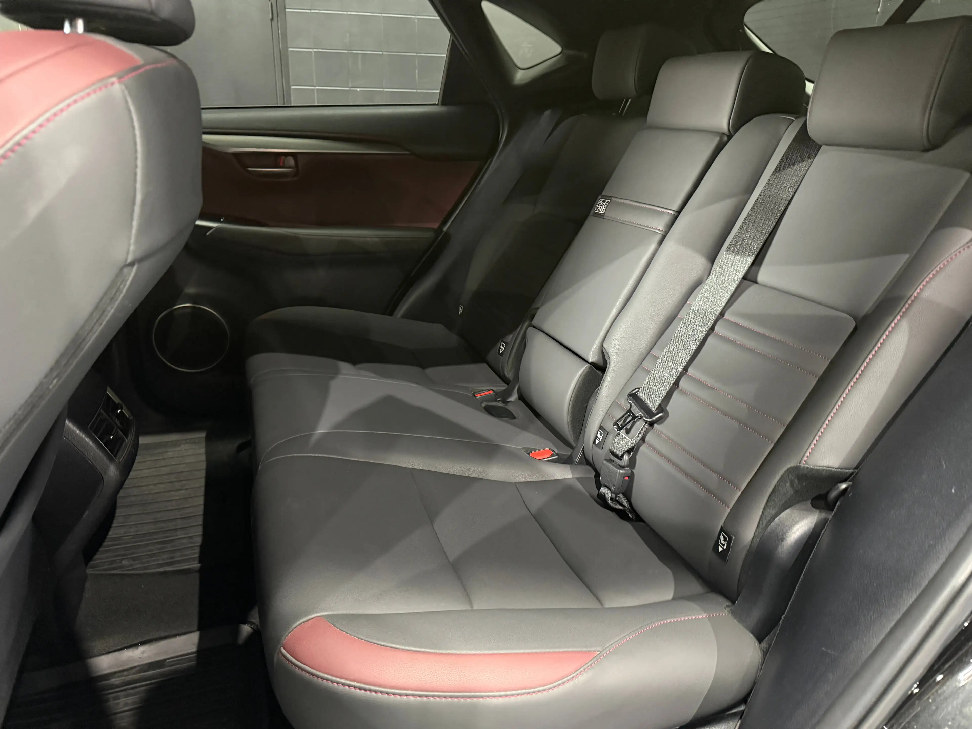 Lexus NX 300h NX 300h 2.5i AWD Black Line GARANTIE — photo 14
