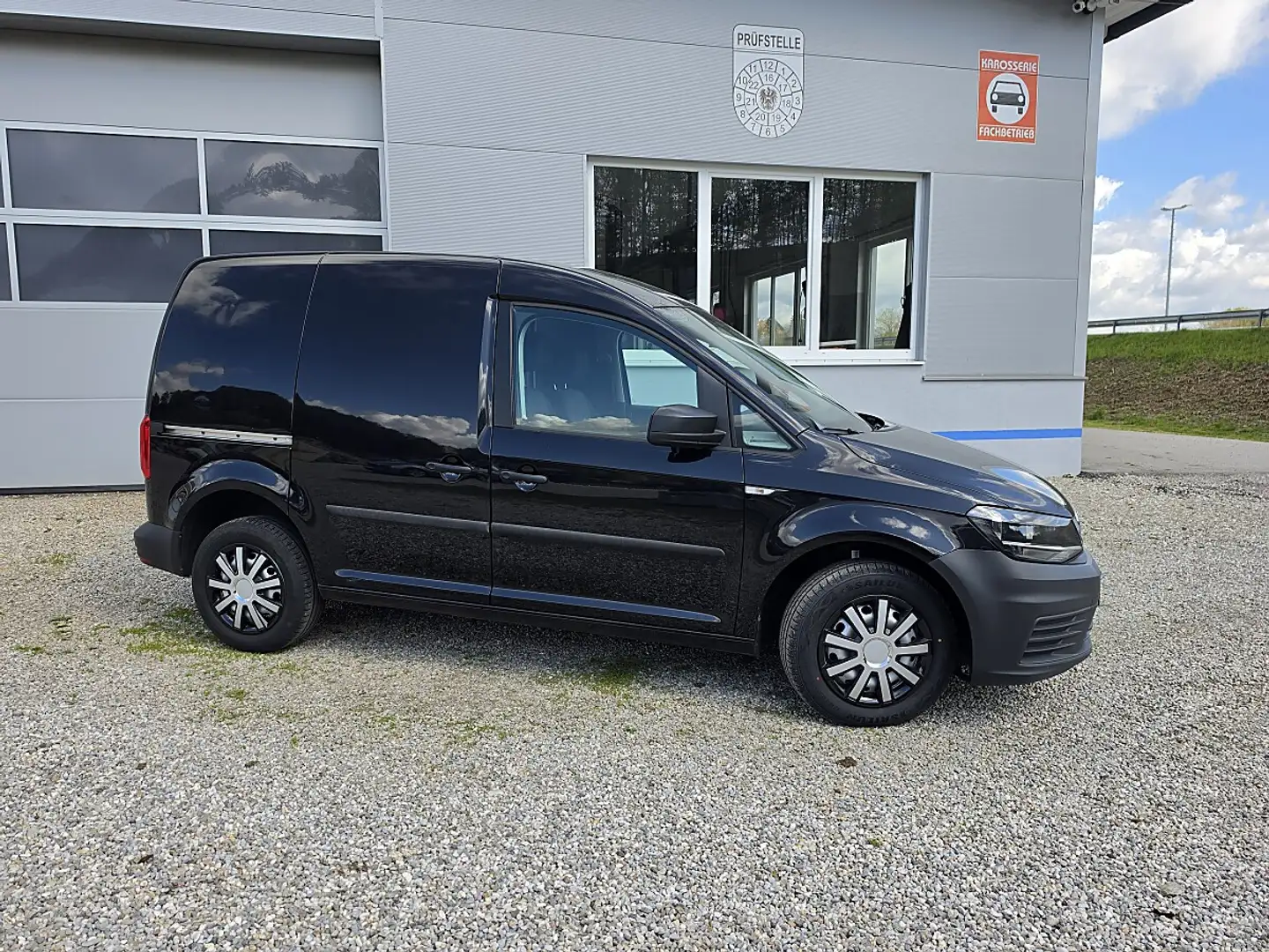 Volkswagen Caddy Kastenwagen 2,0 TDI Blue Motion Schwarz - 2