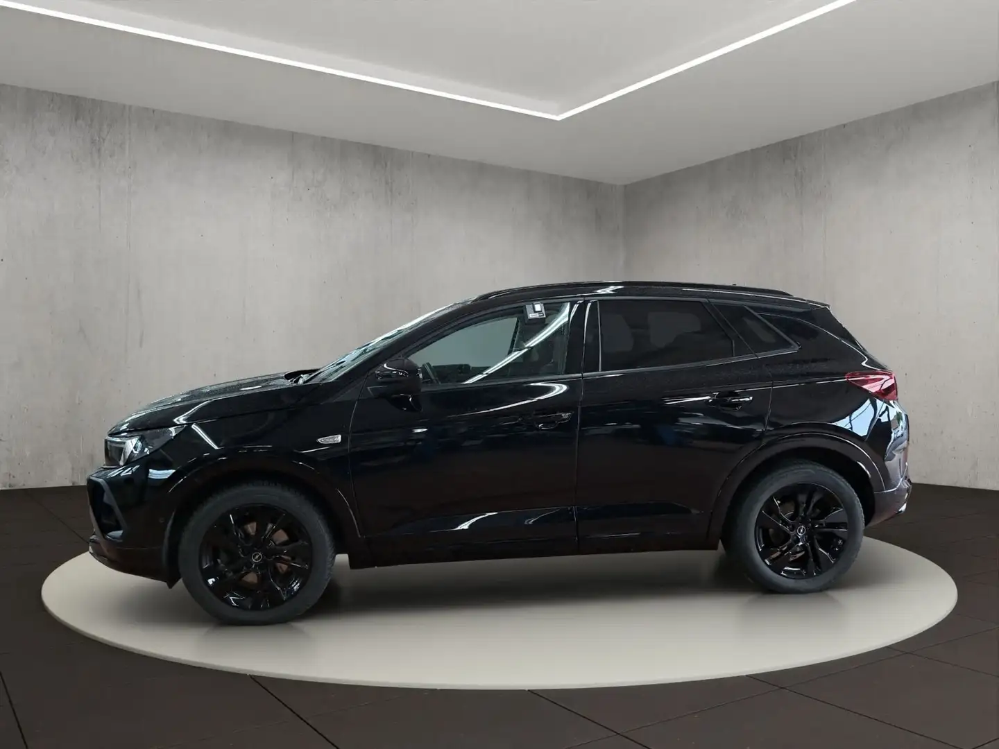 Opel Grandland GS Line 1.2 Turbo Start/Stop Schwarz - 2