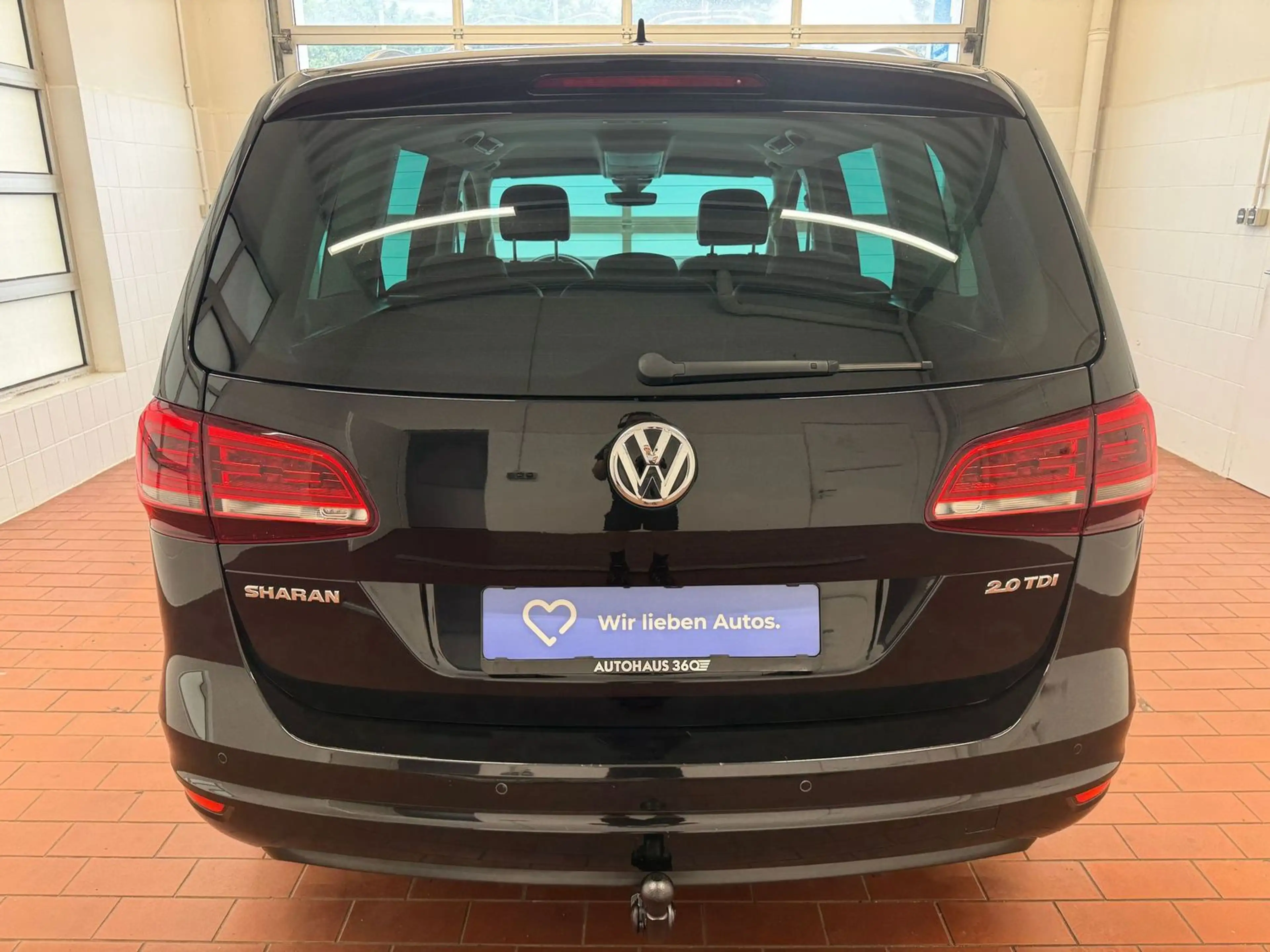 Volkswagen Sharan Highline DSG Bi-Xenon — photo 5