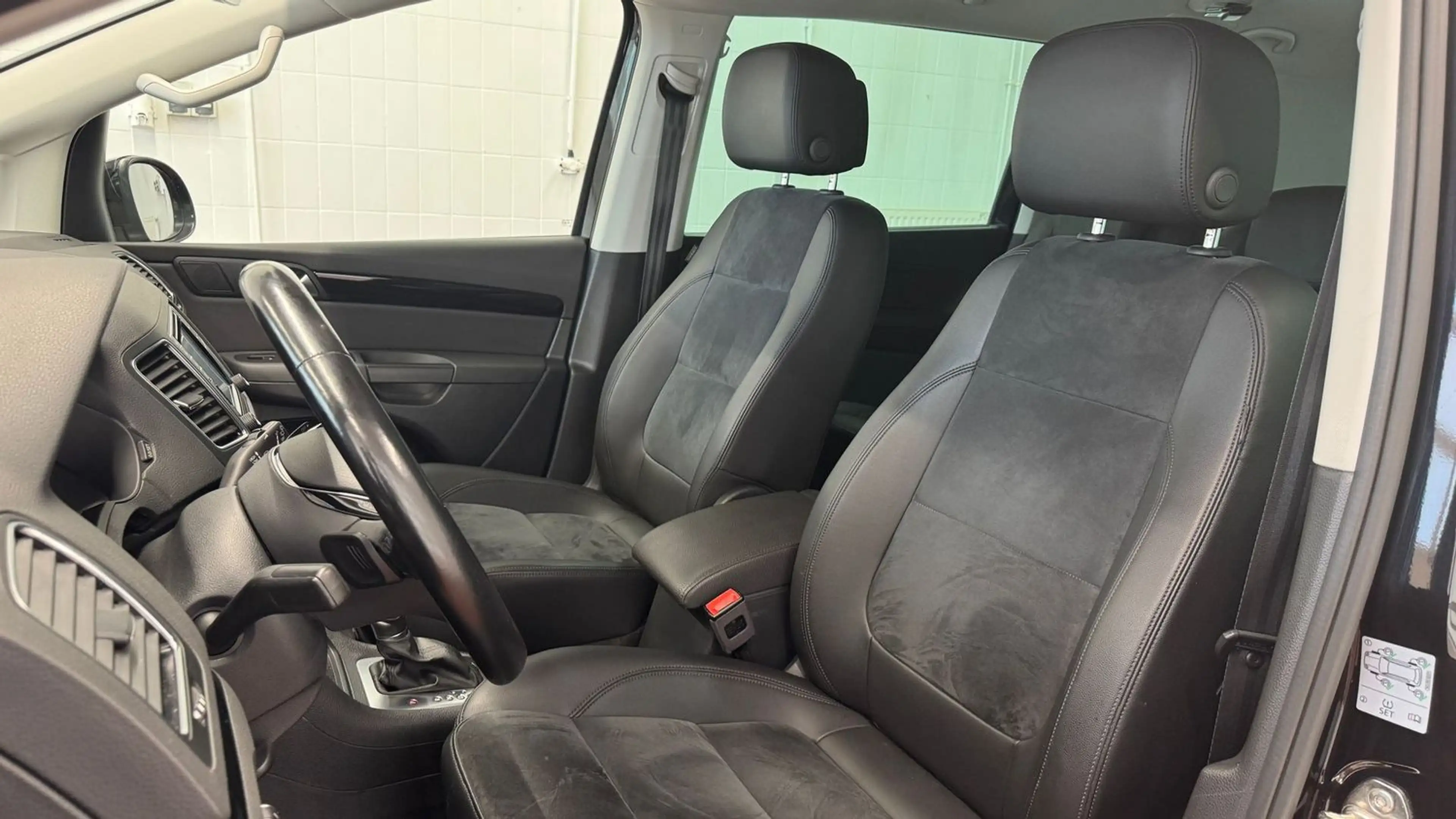 Volkswagen Sharan Highline DSG Bi-Xenon — photo 10