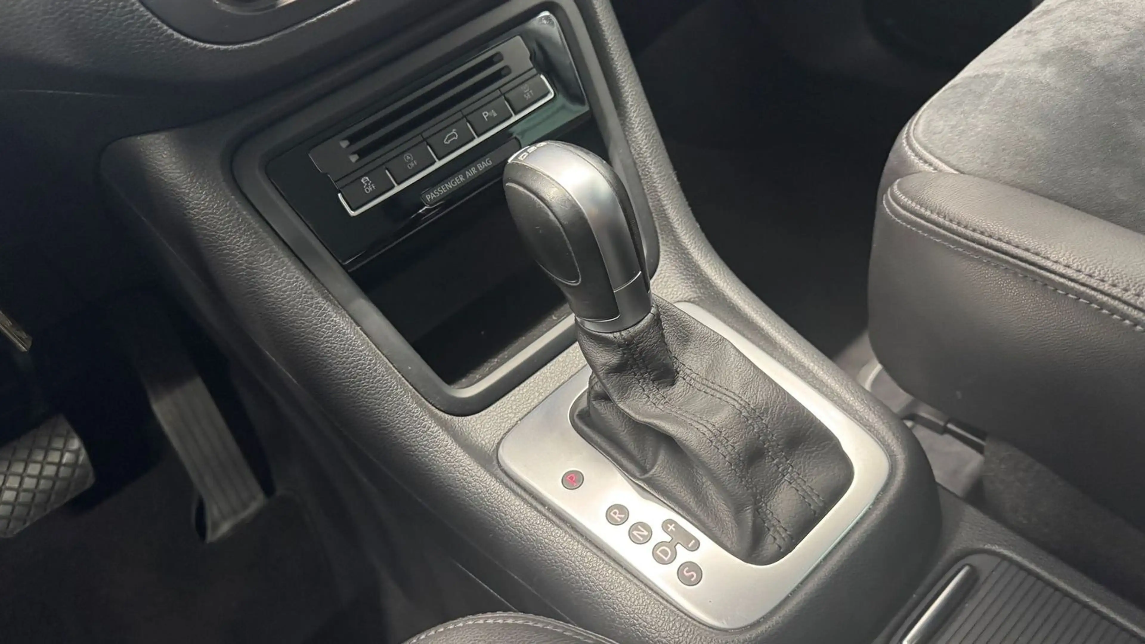Volkswagen Sharan Highline DSG Bi-Xenon — photo 15