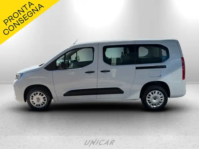 Opel Combo view 7