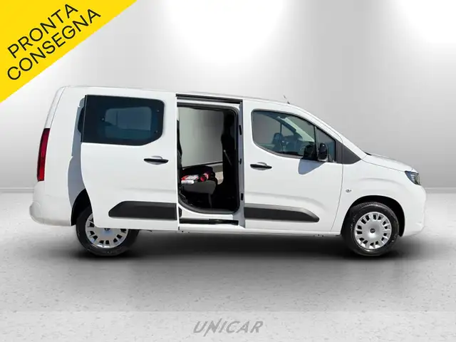 Opel Combo view 9