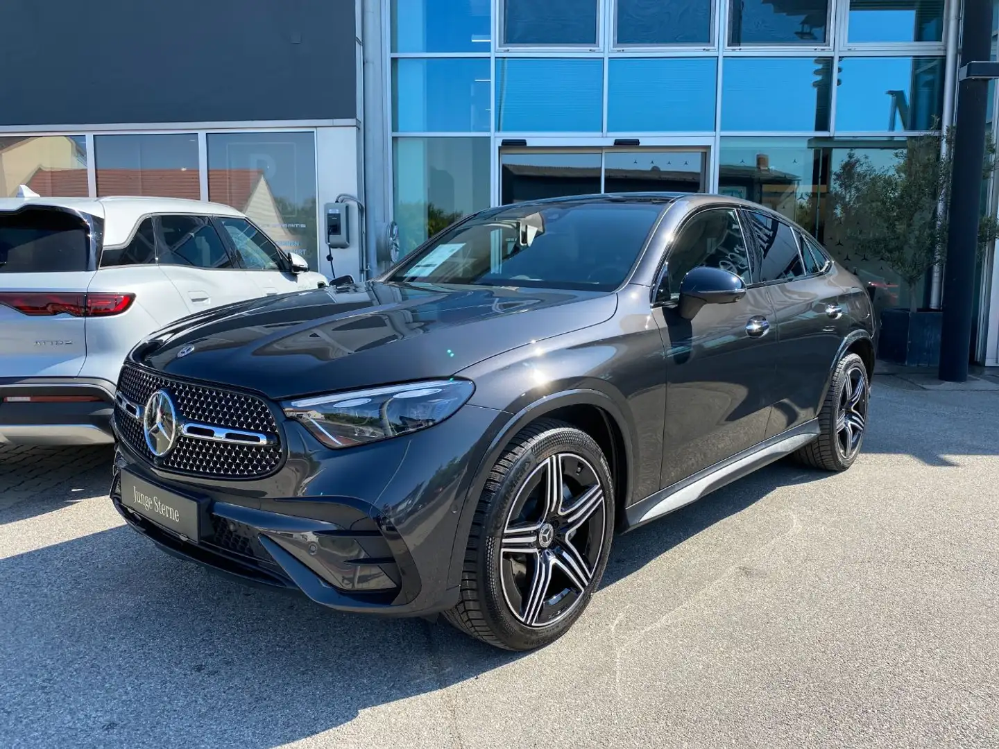 Mercedes-Benz GLC 400 e 4MATIC Coupé mit EQ Hybrid Technologie Grau - 2