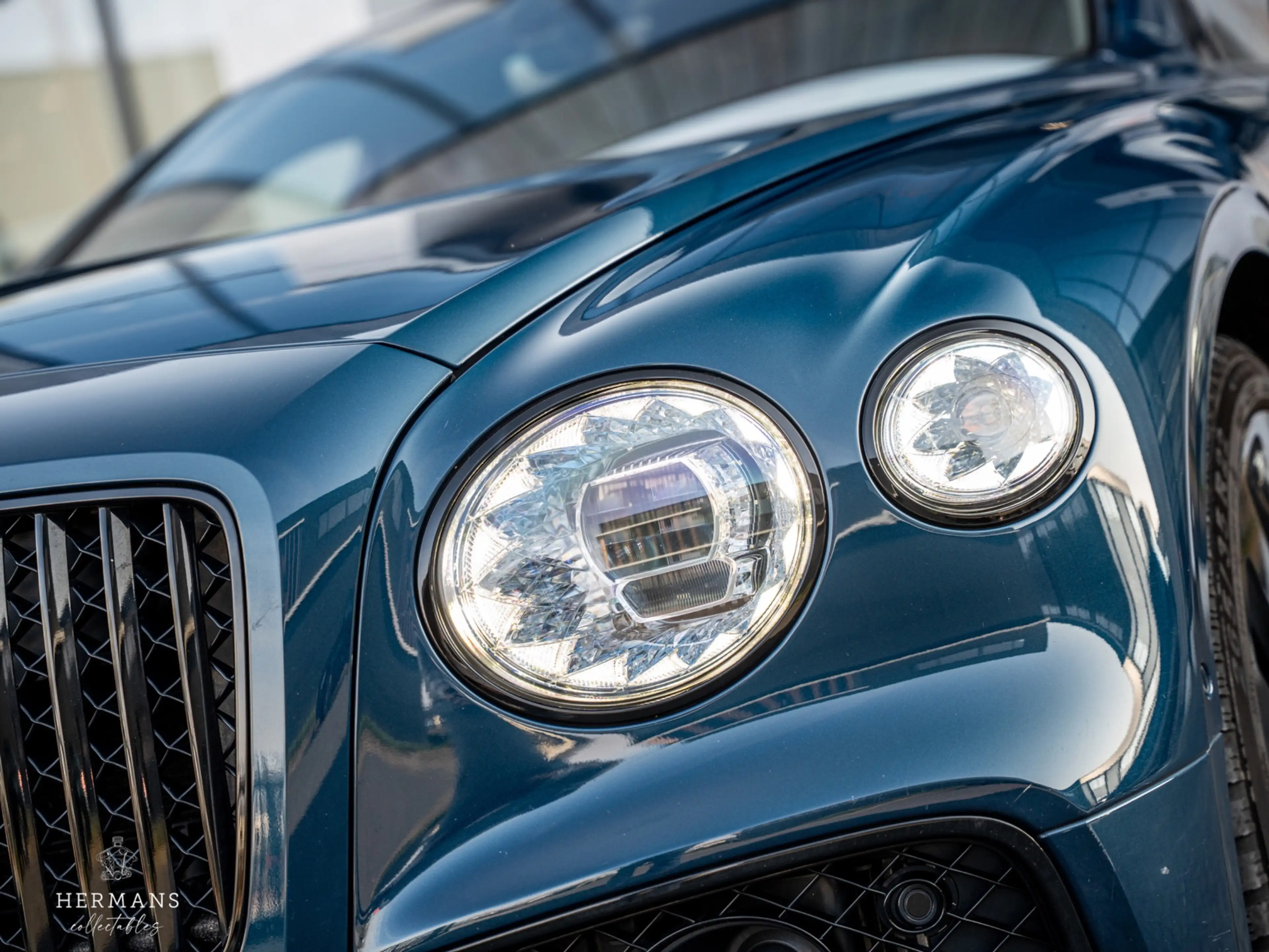Bentley Flying Spur 4.0 V8 1st Edition / Mulliner / Blackline / Carbon — photo 5