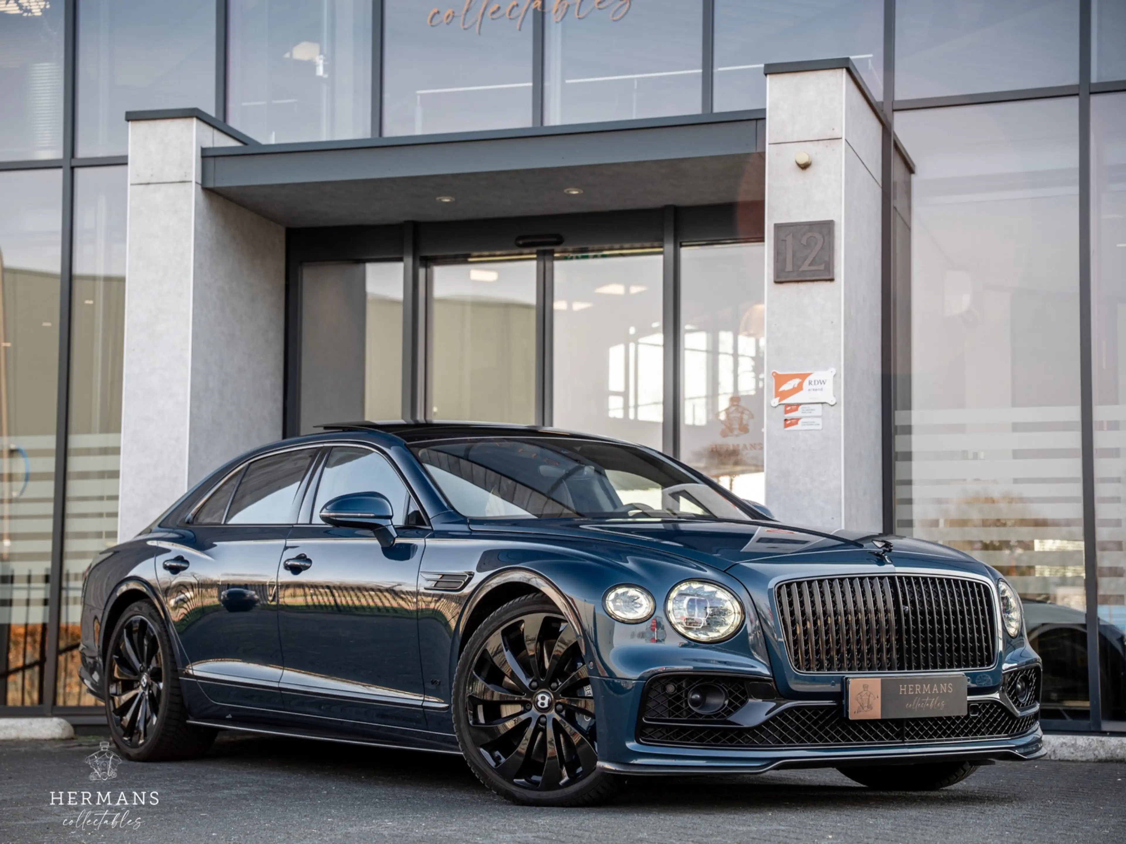 Bentley Flying Spur 4.0 V8 1st Edition / Mulliner / Blackline / Carbon