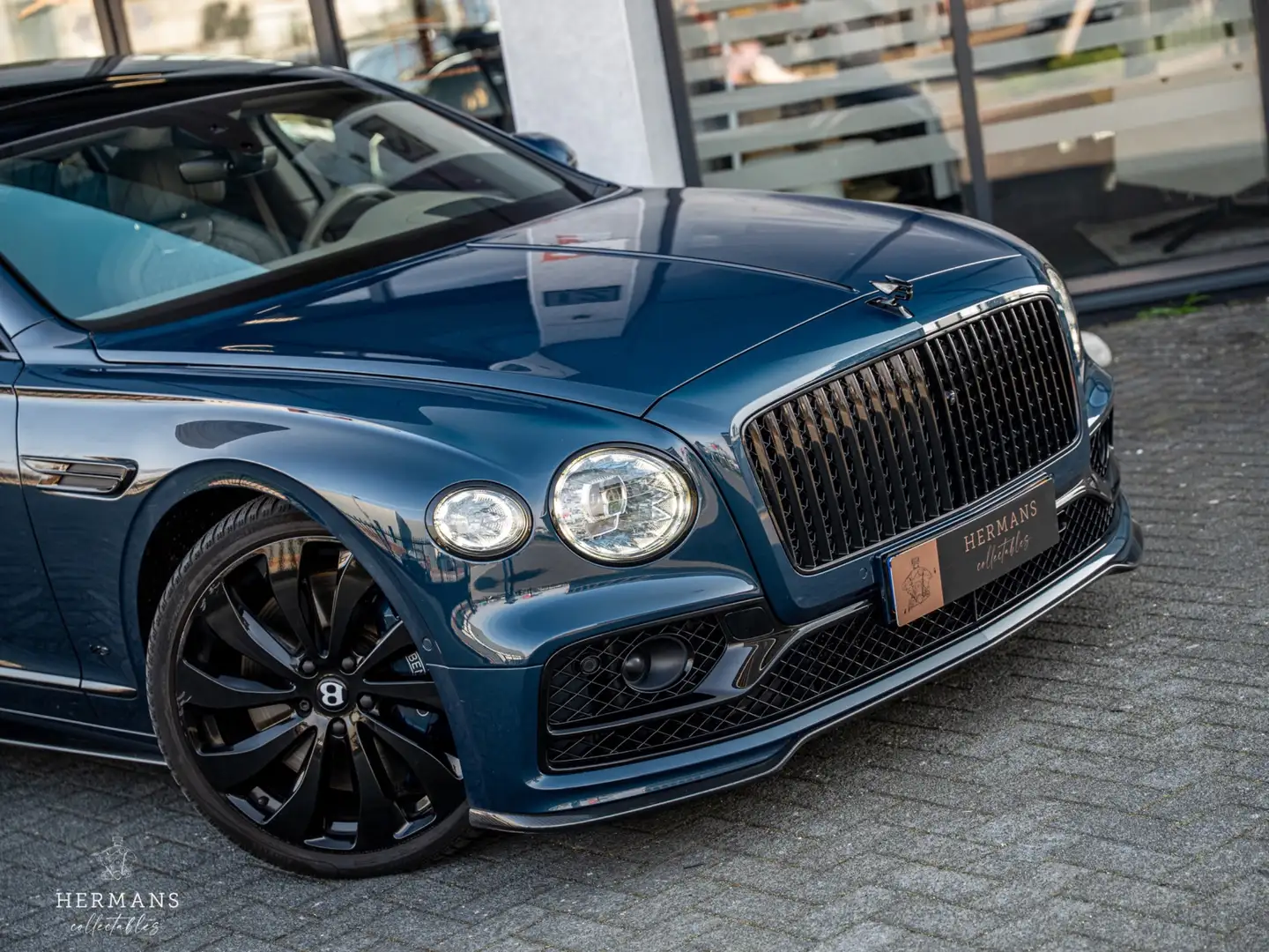 Bentley Flying Spur 4.0 V8 1st Edition / Mulliner / Blackline / Carbon Azul - 2