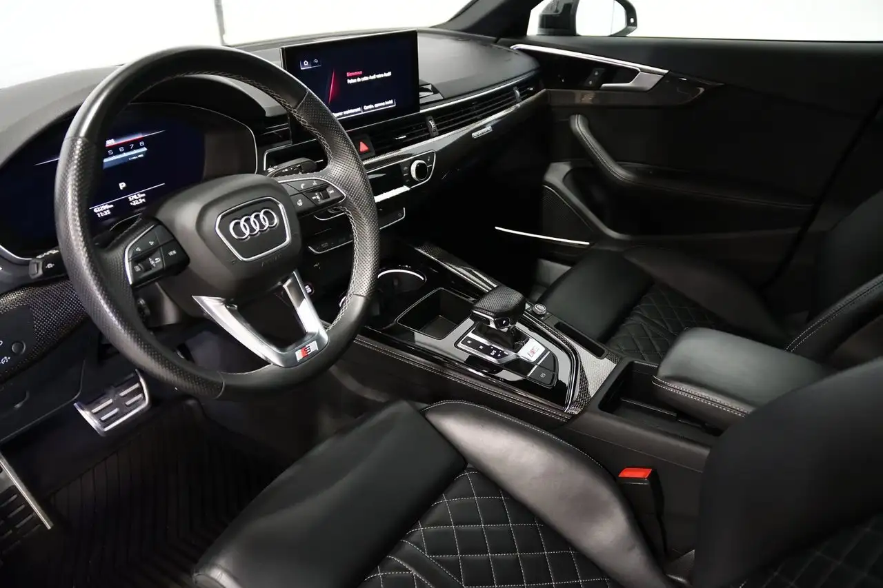 Audi S4 снимка Audi S4